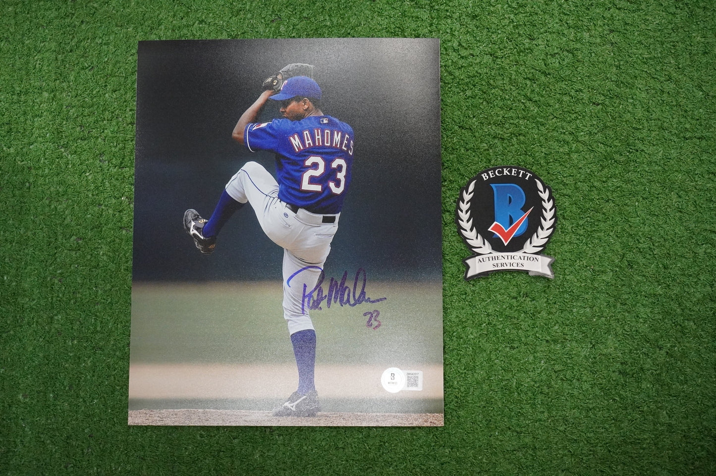 PAT MAHOMES SR. TEXAS RANGERS SIGNED 8x10 PHOTO Twins Chiefs BAS COA