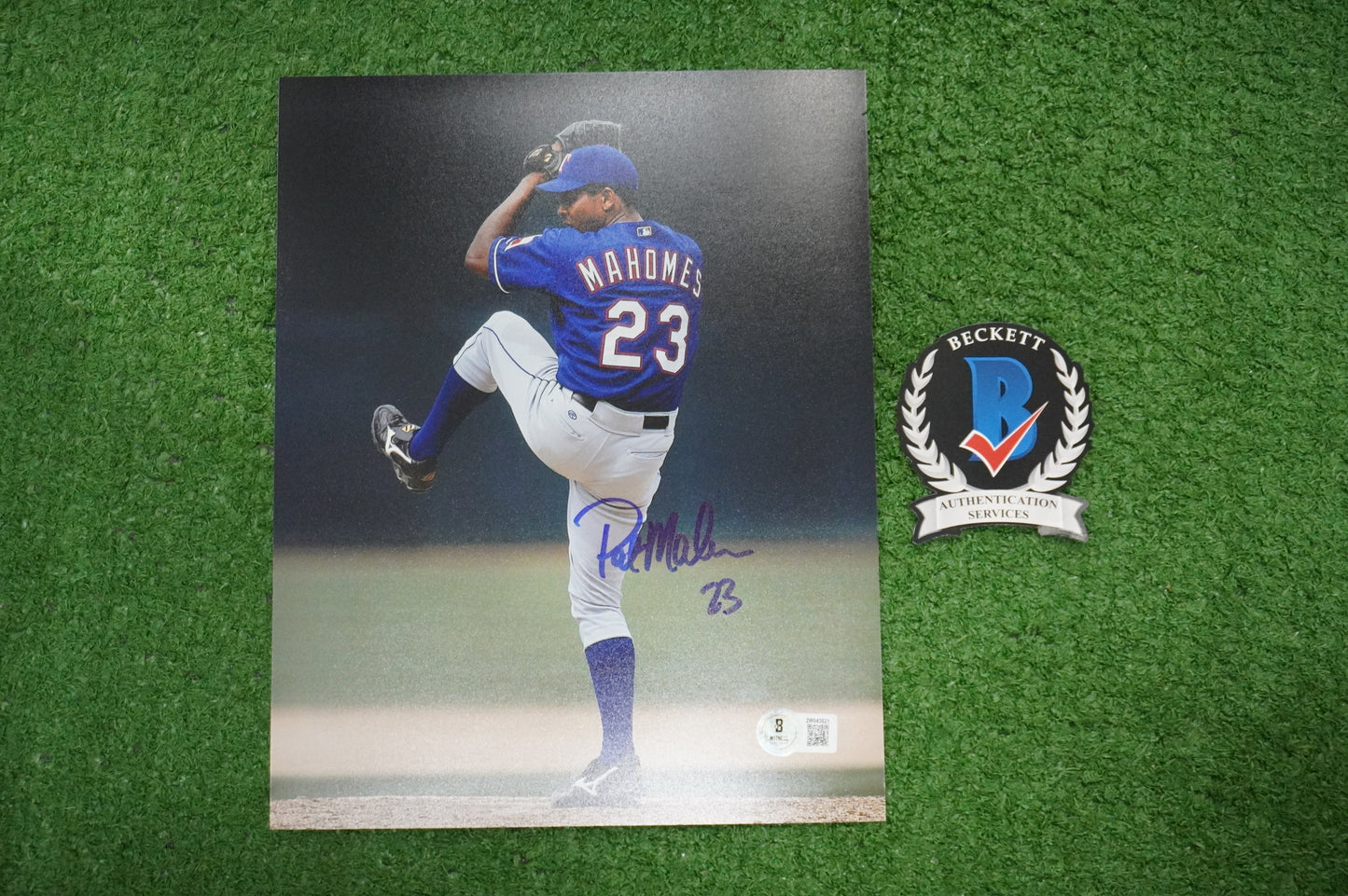 PAT MAHOMES SR. TEXAS RANGERS SIGNED 8x10 PHOTO Twins Chiefs BAS COA