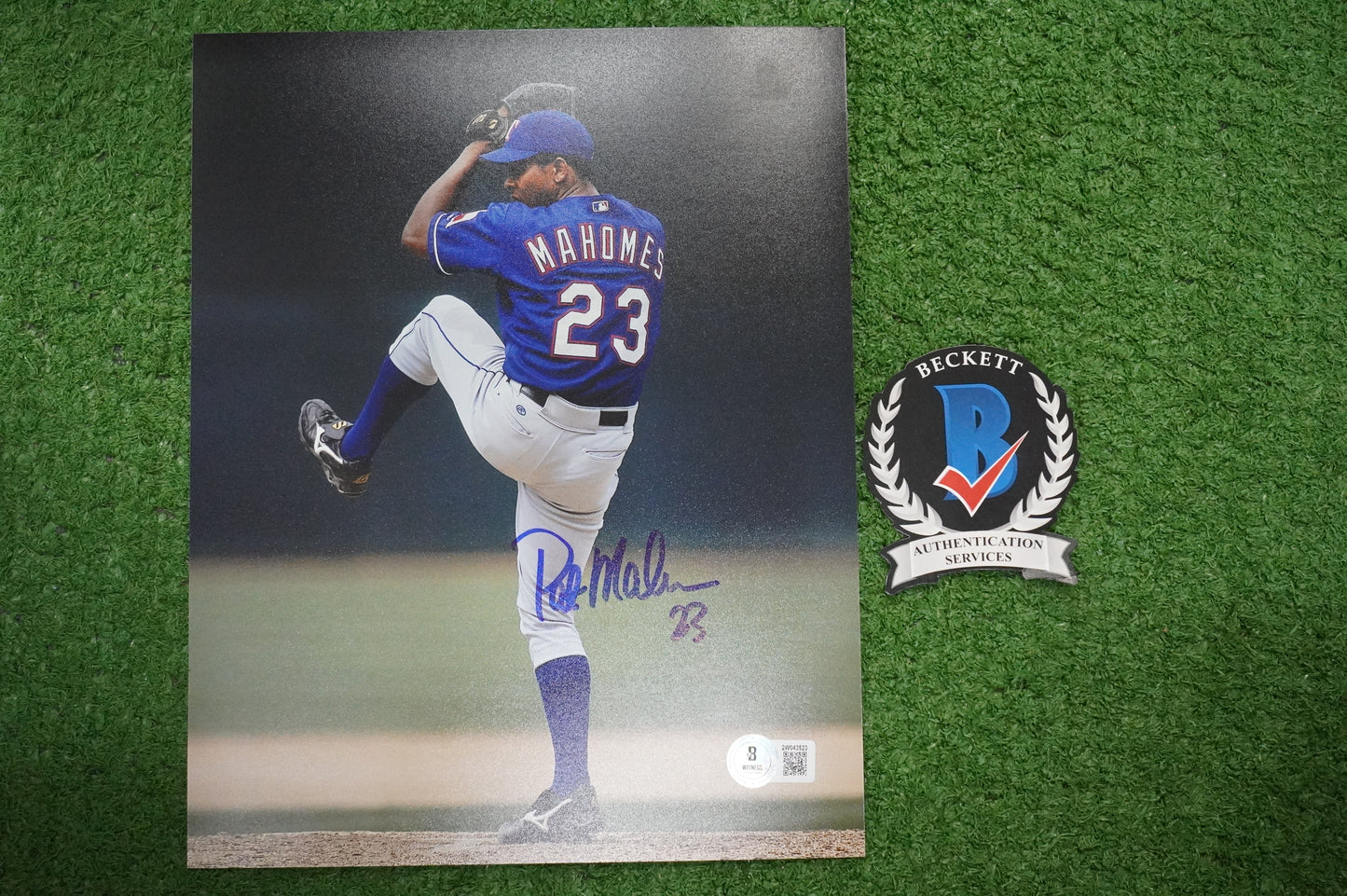 PAT MAHOMES SR. TEXAS RANGERS SIGNED 8x10 PHOTO Twins Chiefs BAS COA