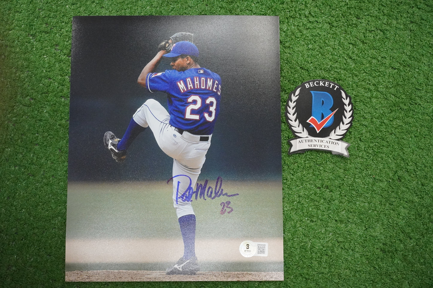 PAT MAHOMES SR. TEXAS RANGERS SIGNED 8x10 PHOTO Twins Chiefs BAS COA