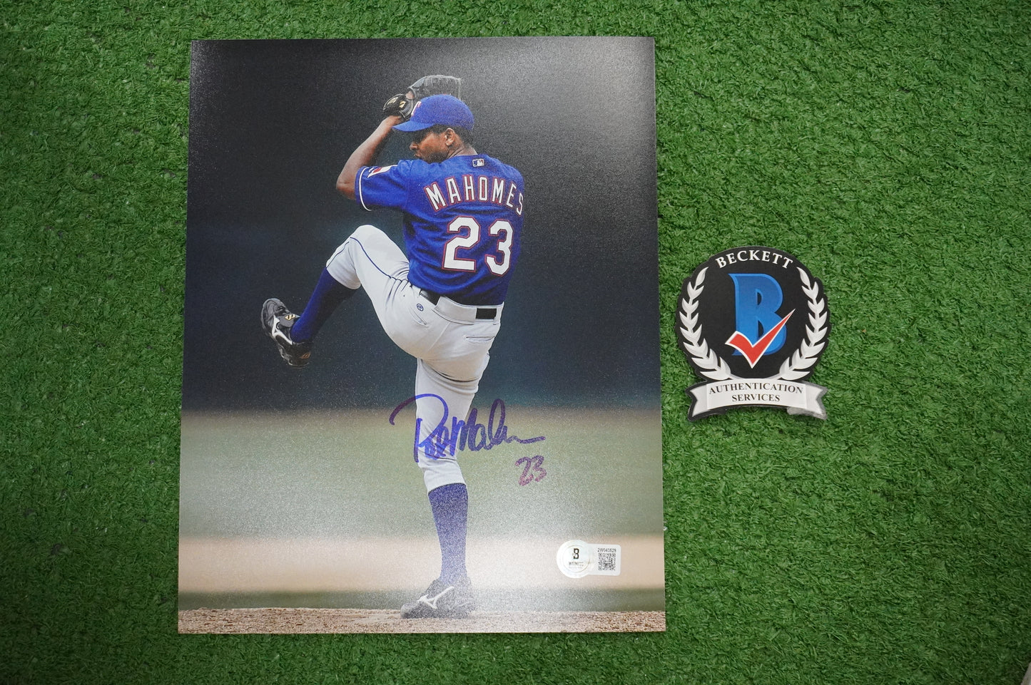 PAT MAHOMES SR. TEXAS RANGERS SIGNED 8x10 PHOTO Twins Chiefs BAS COA