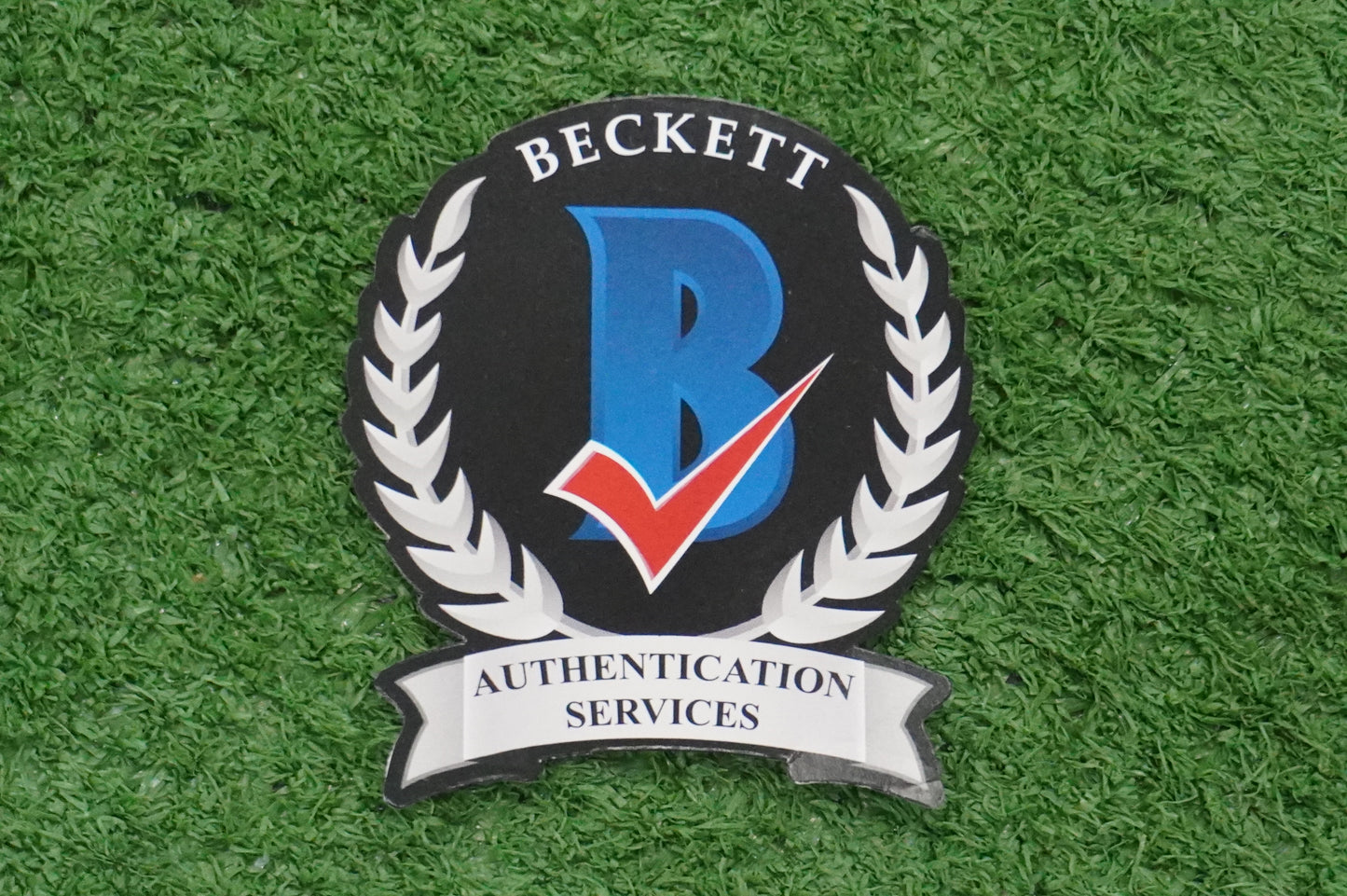 BOB LILLY DALLAS COWBOYS SIGNED 8x10 PHOTO vs JIM BROWN w/HOF 80 BAS COA