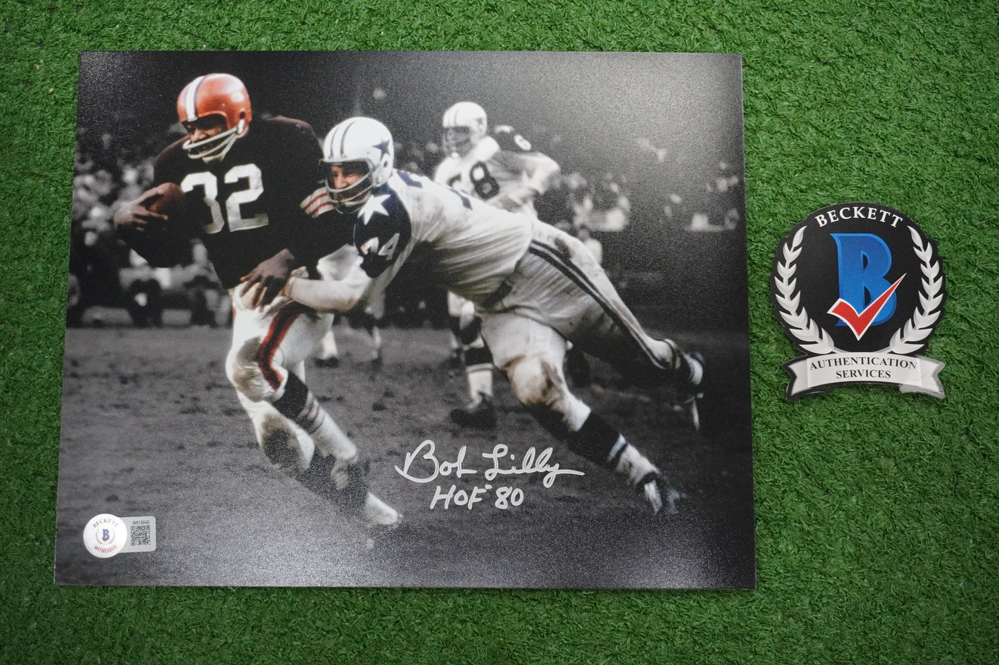 BOB LILLY DALLAS COWBOYS SIGNED 8x10 PHOTO vs JIM BROWN w/HOF 80 BAS COA