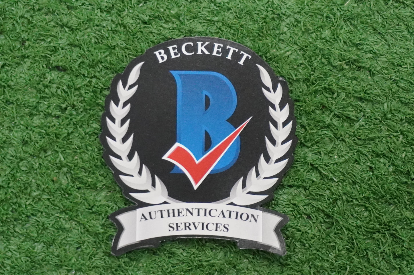 BOB LILLY DALLAS COWBOYS SIGNED 8x10 PHOTO vs JIM BROWN w/HOF 80 BAS COA