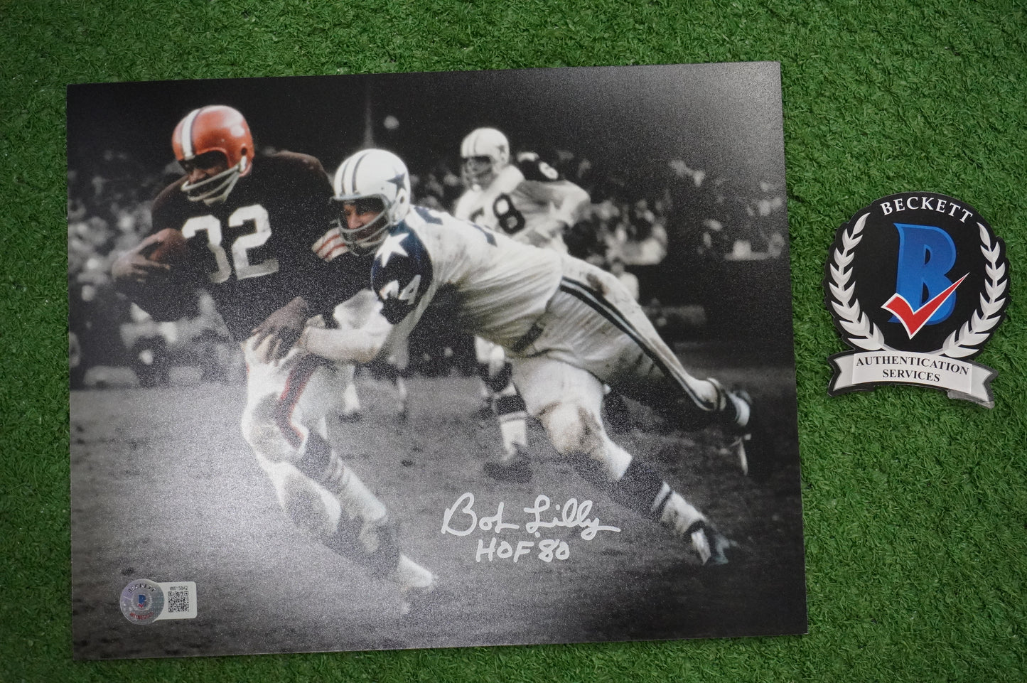 BOB LILLY DALLAS COWBOYS SIGNED 8x10 PHOTO vs JIM BROWN w/HOF 80 BAS COA