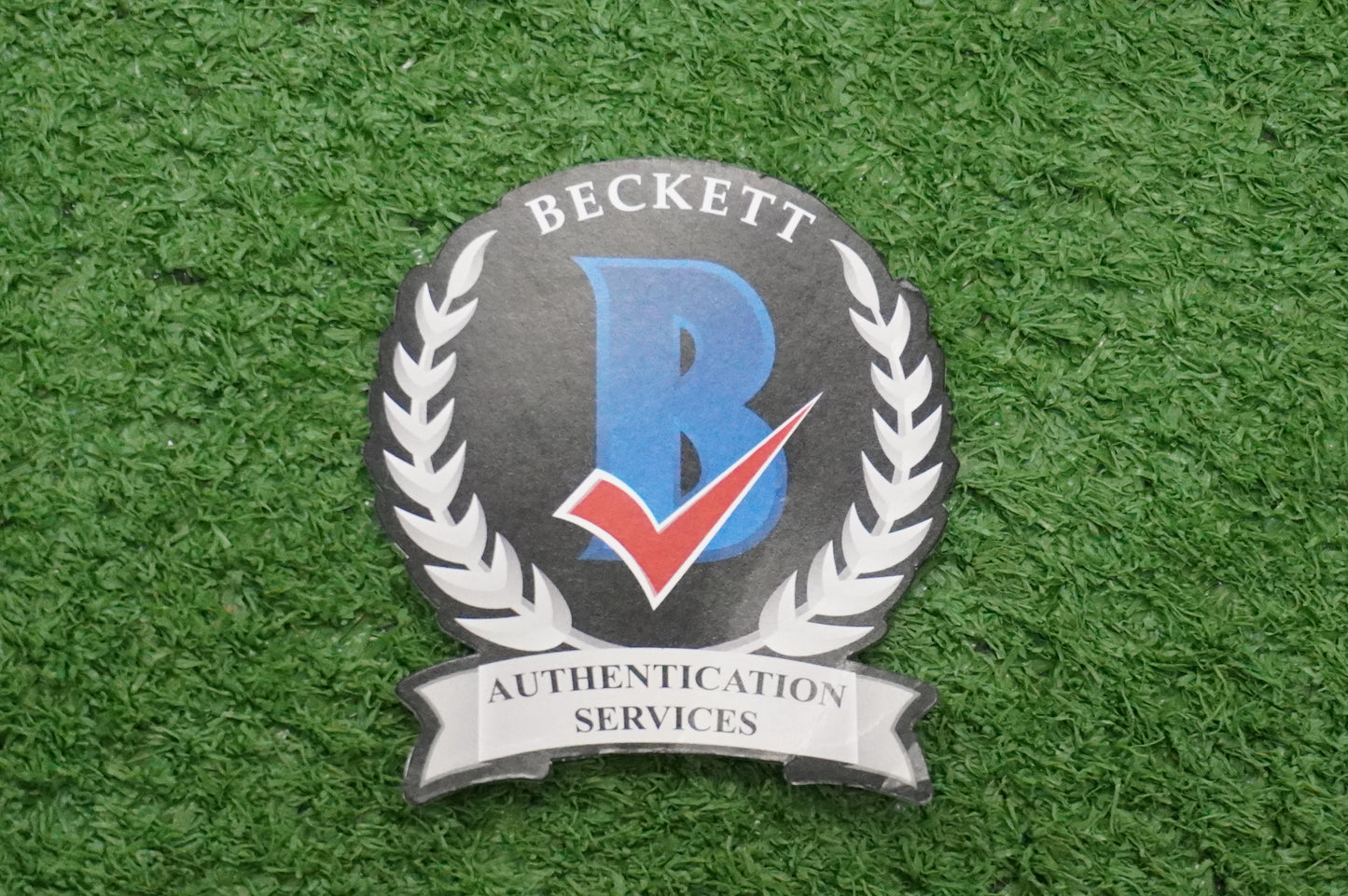 BOB LILLY DALLAS COWBOYS SIGNED 8x10 PHOTO vs JIM BROWN w/HOF 80 BAS COA