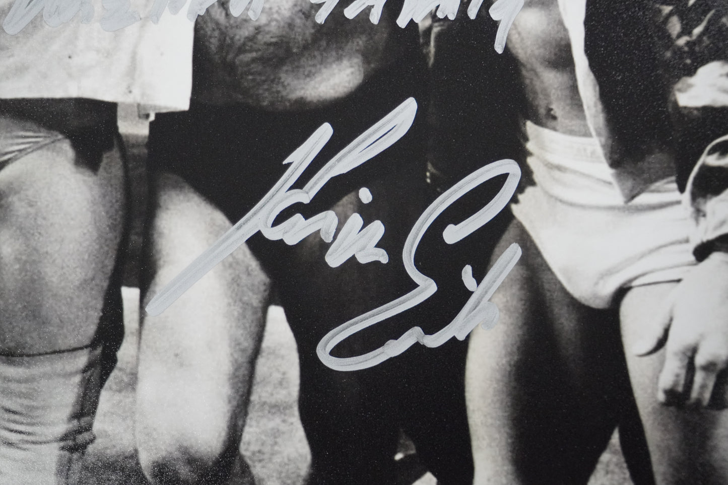 KEVIN VON ERICH SIGNED 8x10 PHOTO w/The Von Erich Family BAS COA