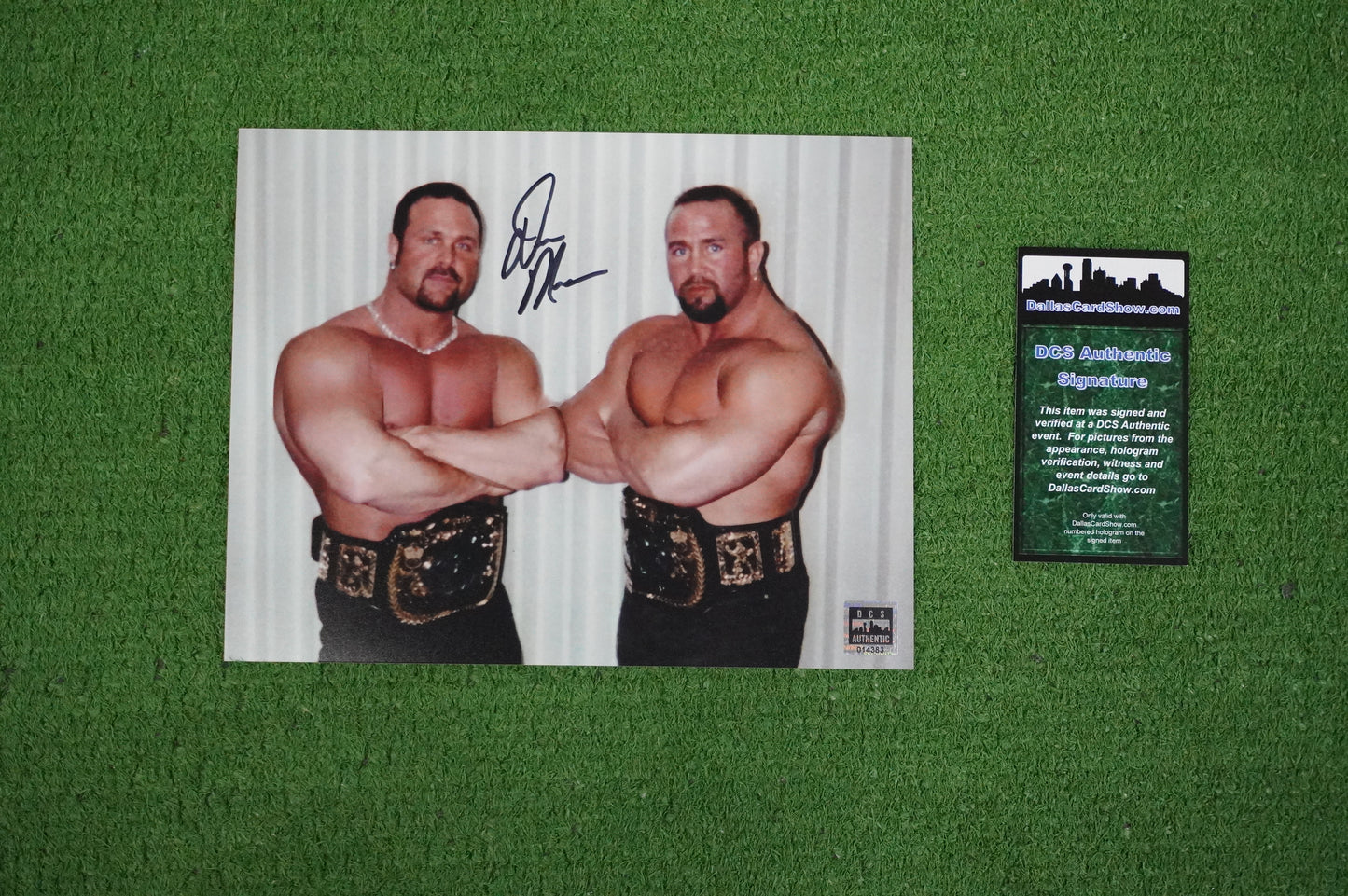 DEVON MICHAELS WWE SIGNED 8x10 PHOTO Dallas Card Show DCS COA