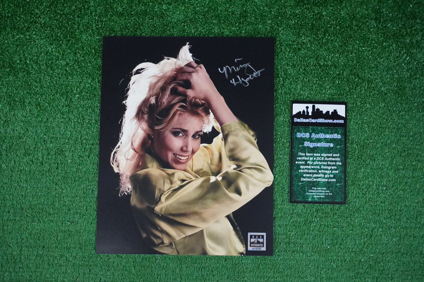 MISSY HYATT WWE SIGNED 8x10 Green Jacket PHOTO Dallas Card Show DCS COA