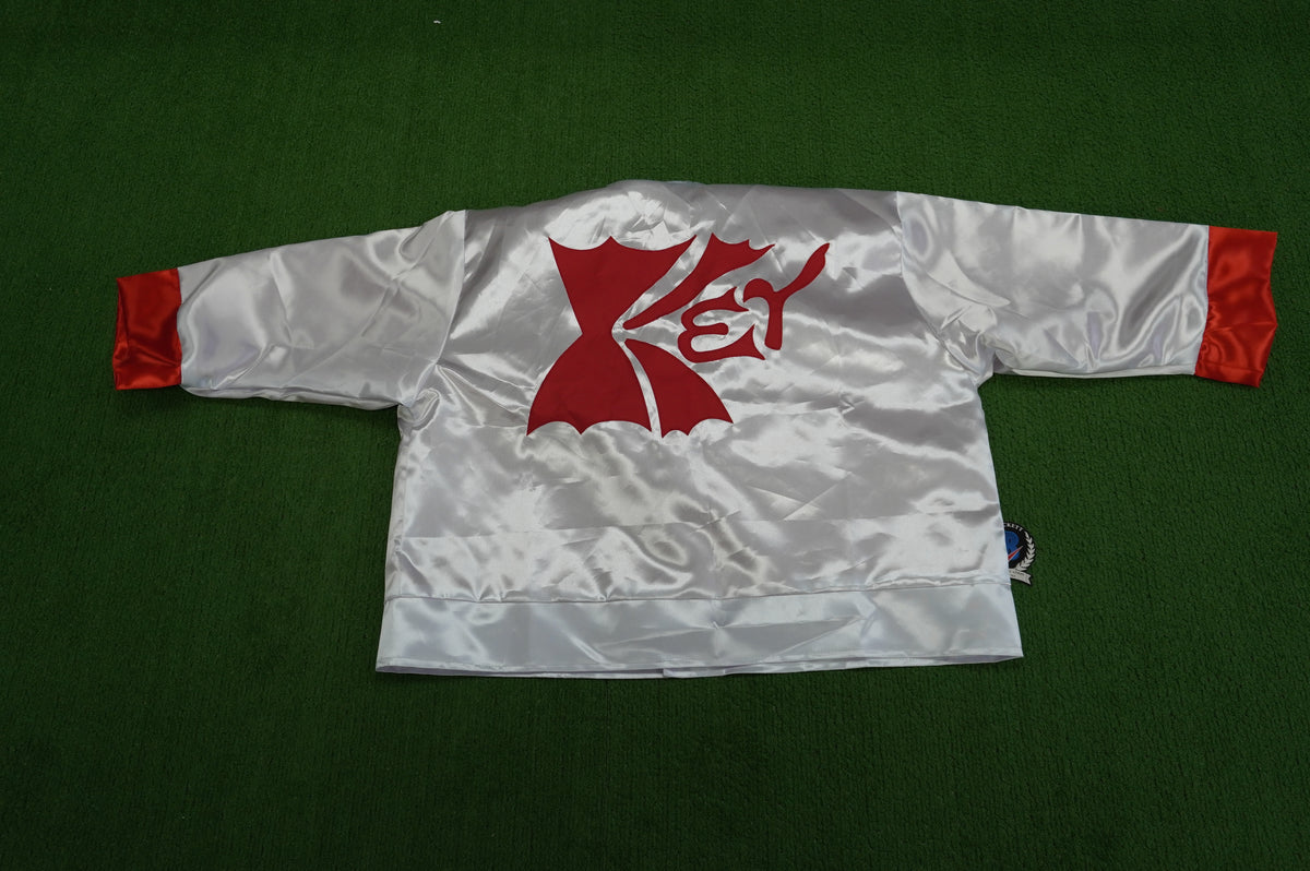 KEVIN VON ERICH SIGNED WHITE RING ROBE BAS COA