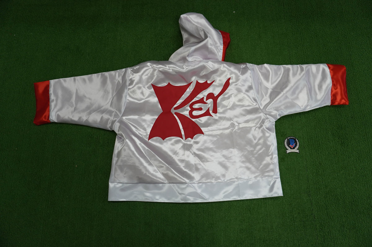 KEVIN VON ERICH SIGNED WHITE RING ROBE BAS COA