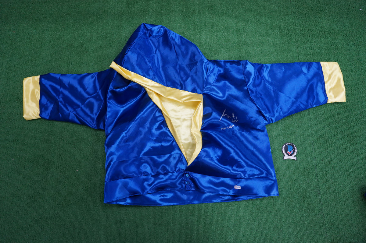 KEVIN VON ERICH SIGNED BLUE RING ROBE w/Iron Claw BAS COA