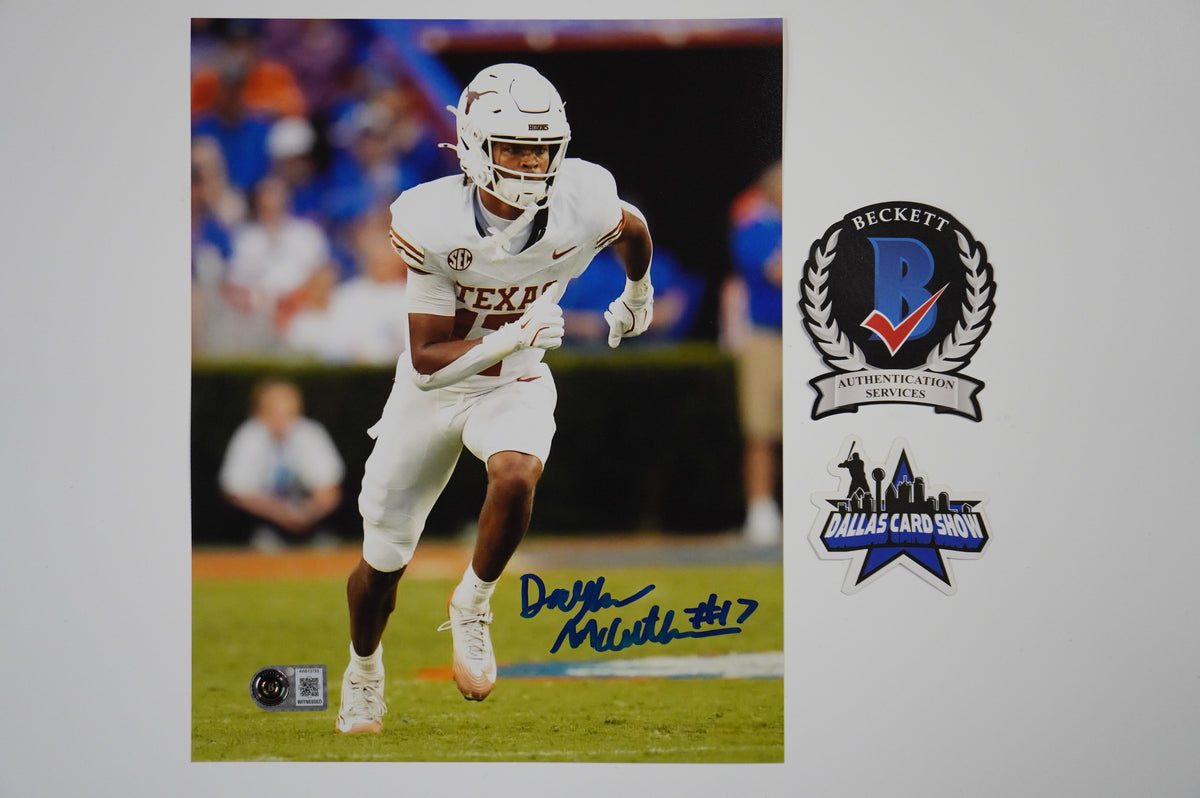 DAYLAN McCUTCHEON TEXAS LONGHORNS SIGNED Wide Open 8x10 PHOTO BAS