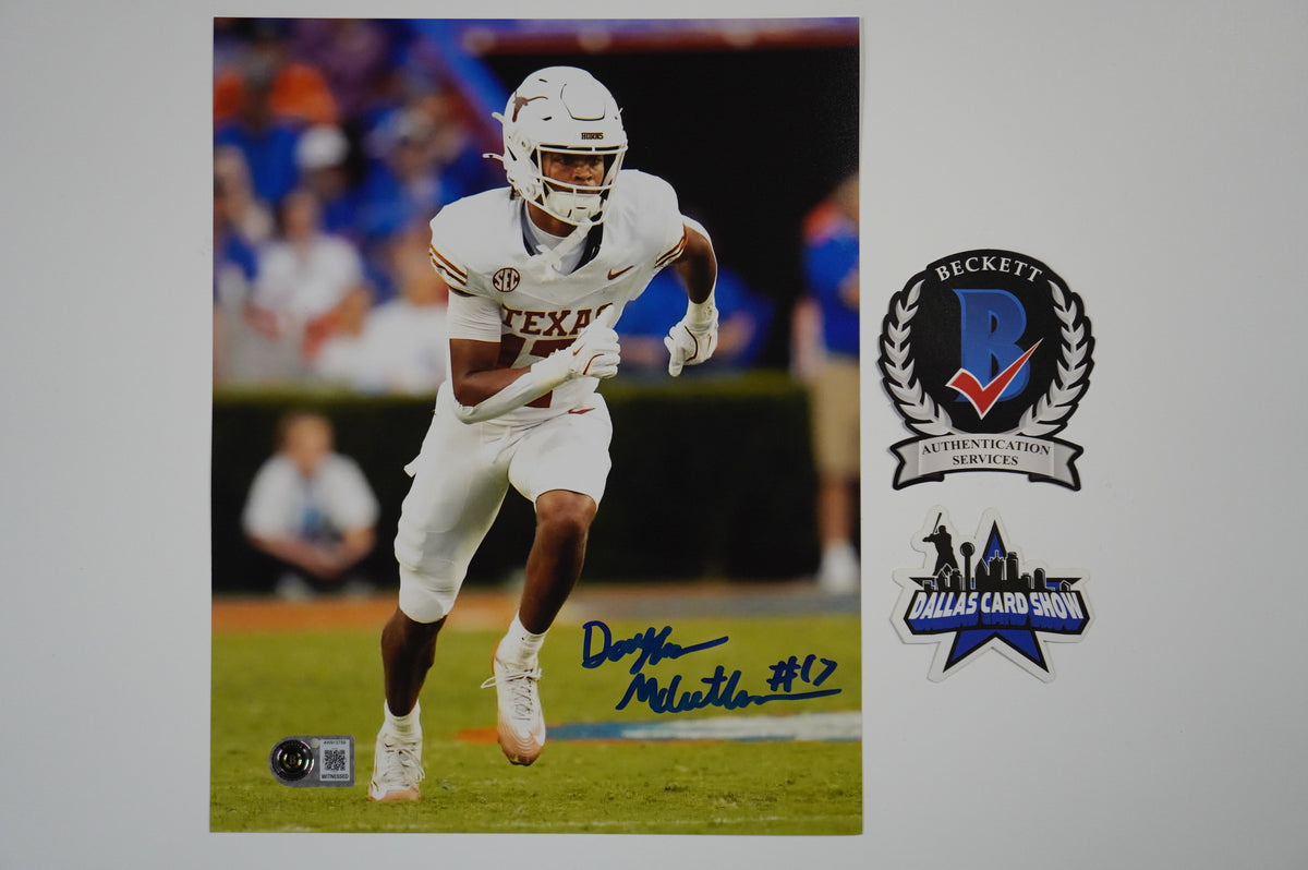 DAYLAN McCUTCHEON TEXAS LONGHORNS SIGNED Wide Open 8x10 PHOTO BAS