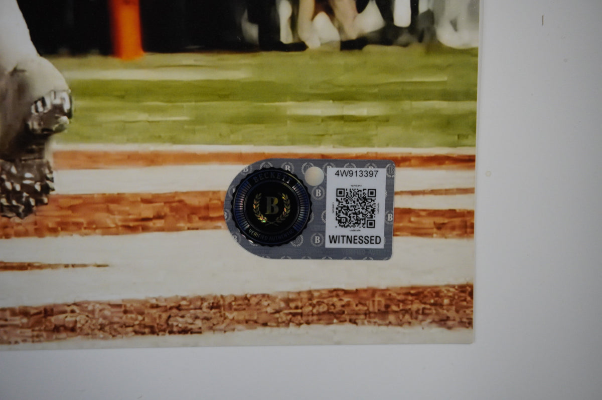 RYAN WINGO TEXAS LONGHORNS SIGNED Stretch 8x10 PHOTO BAS