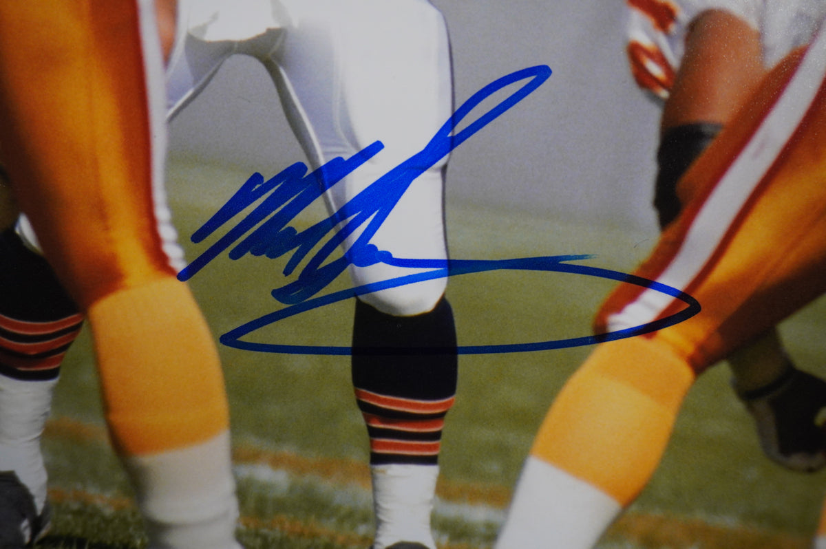 MIKE SINGLETARY CHICAGO BEARS SIGNED vs TAMPA BAY 8x10 PHOTO BAS