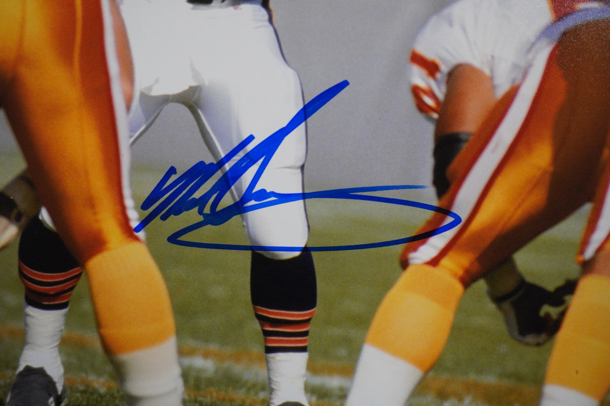 MIKE SINGLETARY CHICAGO BEARS SIGNED vs TAMPA BAY 8x10 PHOTO BAS