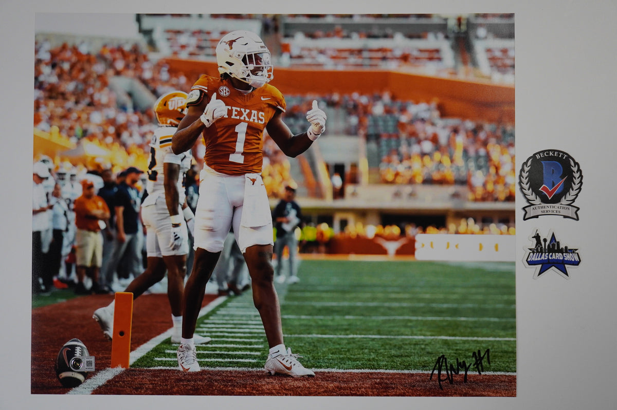 RYAN WINGO TEXAS LOGNHORNS SIGNED TD 16x20 PHOTO BAS
