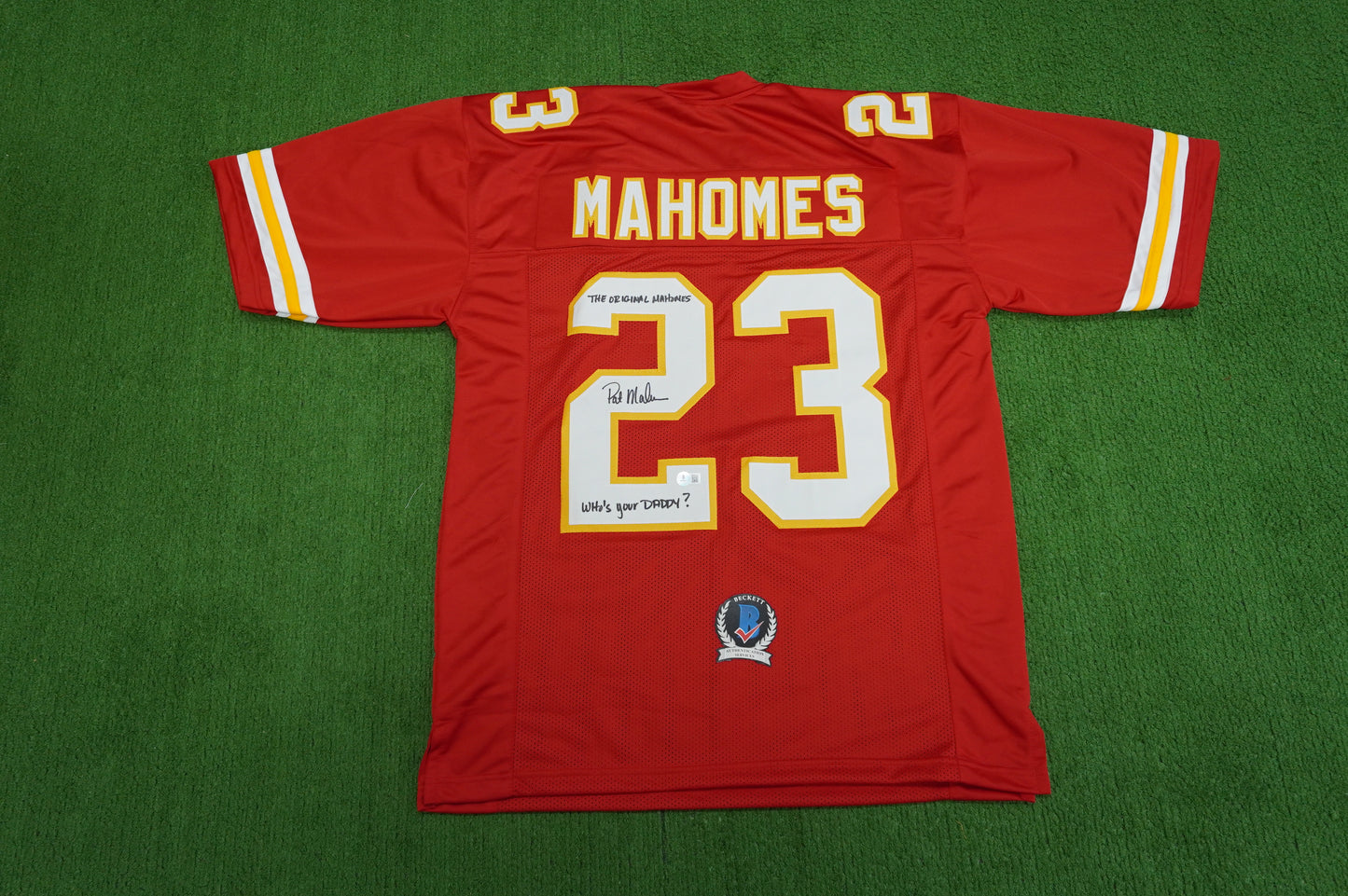 PAT PATRICK MAHOMES SR SIGNED JERSEY KC CHIEFS w/The OG Who'sYourDaddy BAS