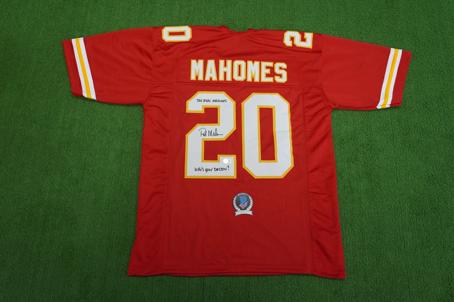 PAT PATRICK MAHOMES SR SIGNED JERSEY KC CHIEFS w/The Real Who'sYourDaddy BAS
