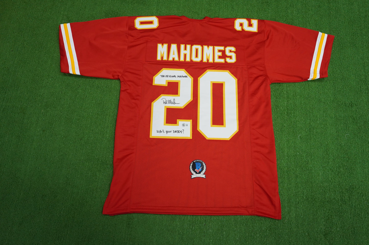 PAT PATRICK MAHOMES SR SIGNED JERSEY KC CHIEFS w/The OG Who'sYourDaddy BAS
