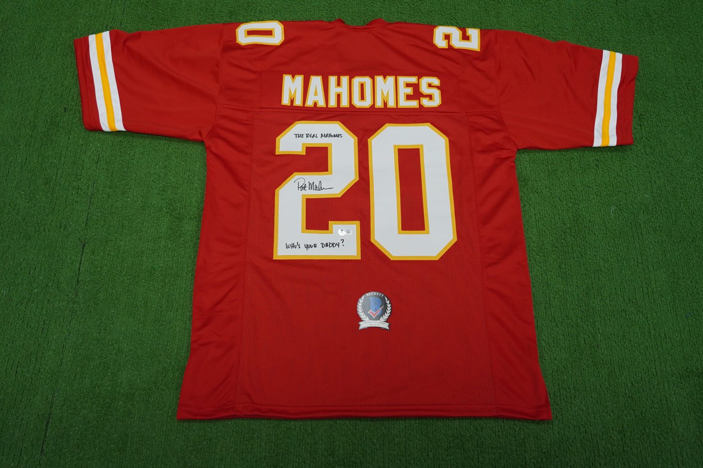 PAT PATRICK MAHOMES SR SIGNED JERSEY KC CHIEFS w/The Real Who'sYourDaddy BAS