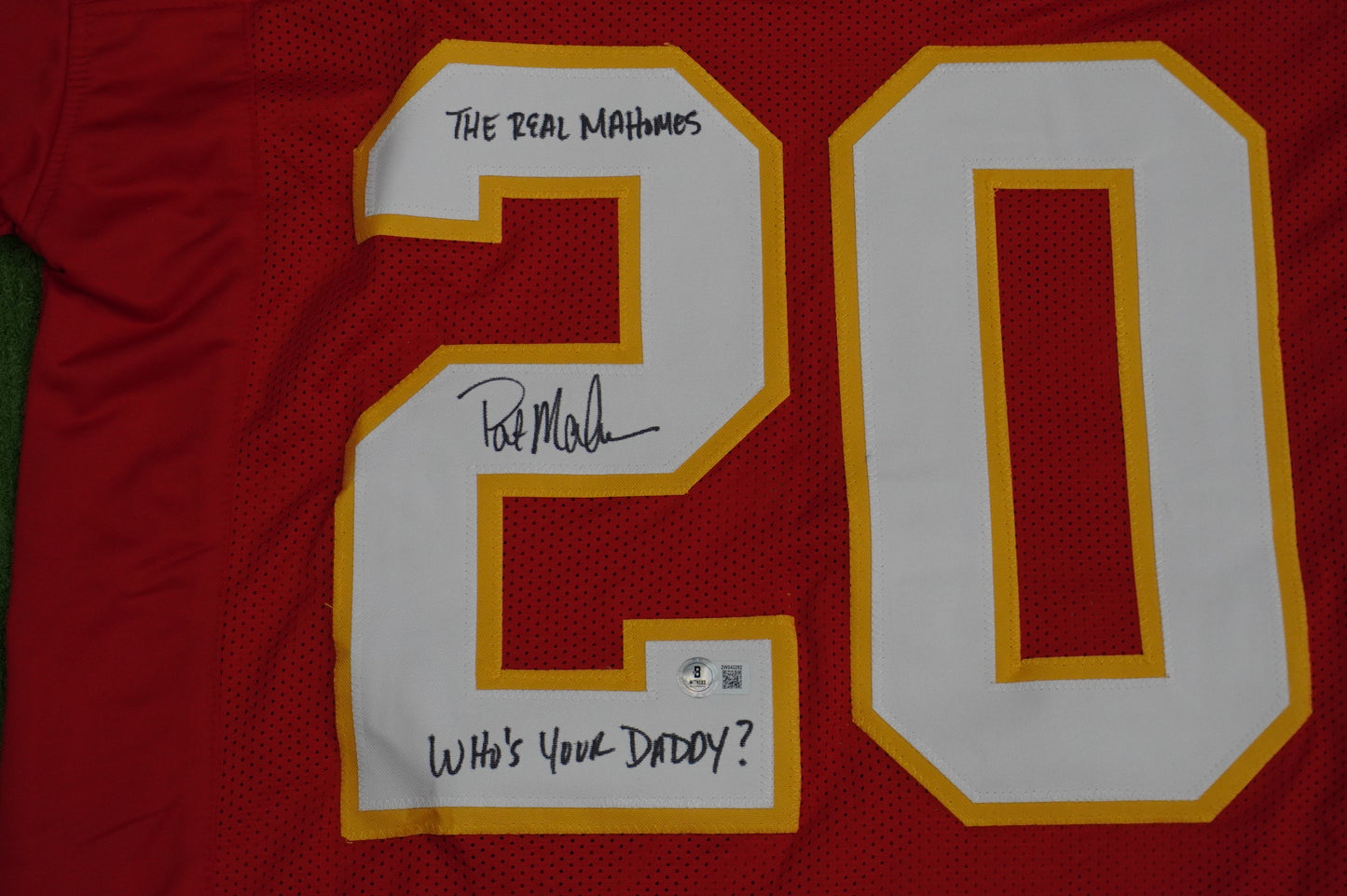 PAT PATRICK MAHOMES SR SIGNED JERSEY KC CHIEFS w/The Real Who'sYourDaddy BAS