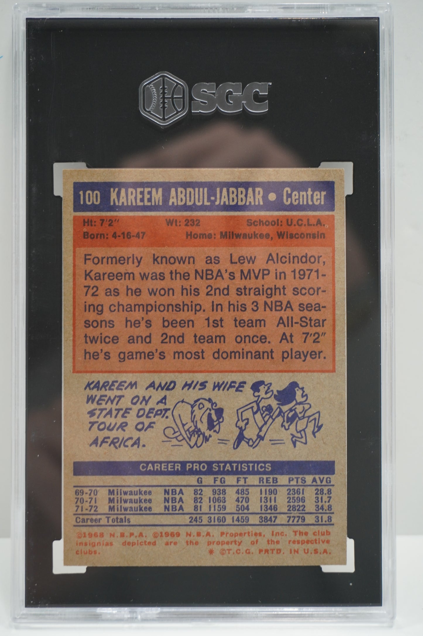 1972 TOPPS Kareem Abdul Jabbar #100 SGC 7 BUCKS and LAKERS