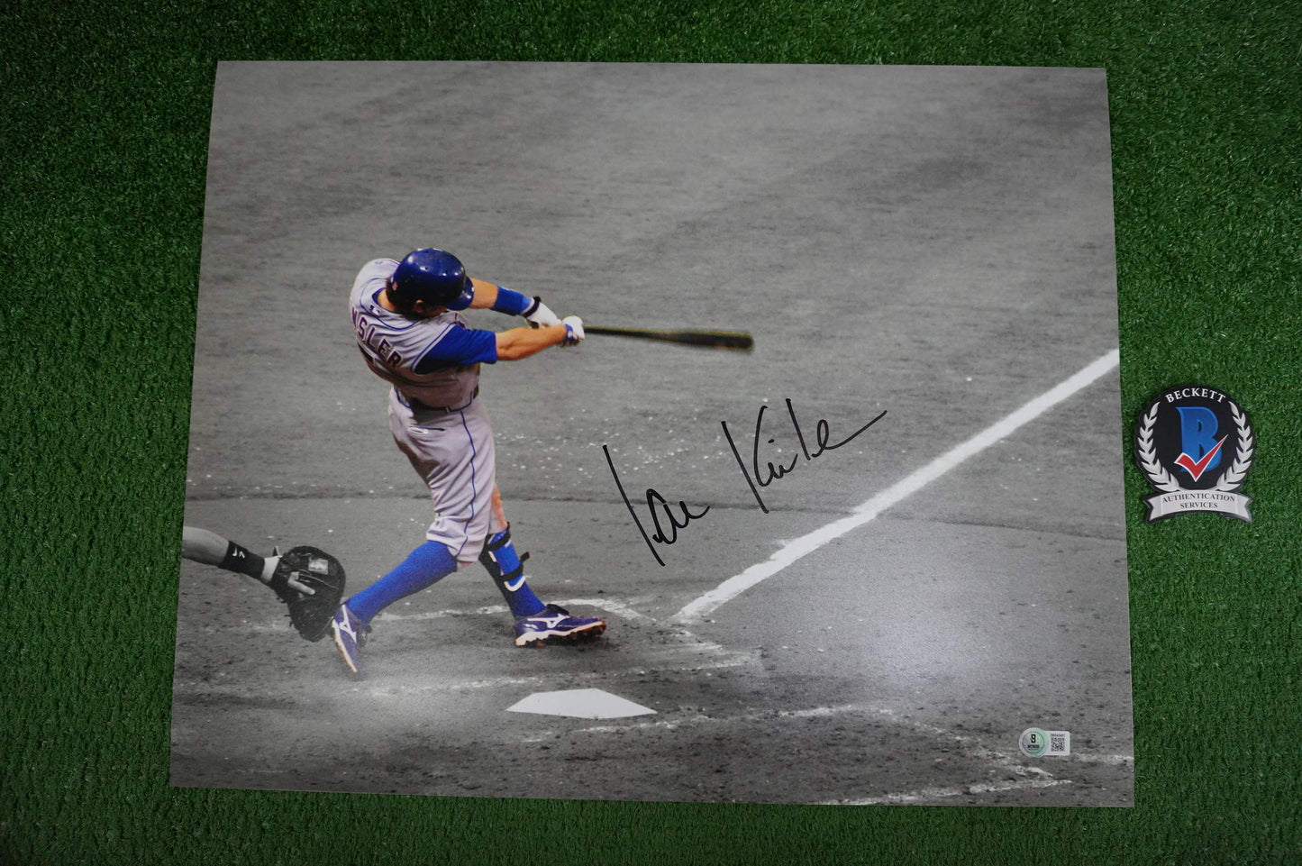 IAN KINSLER TEXAS RANGERS SIGNED 16x20 BATTING PHOTO BAS COA