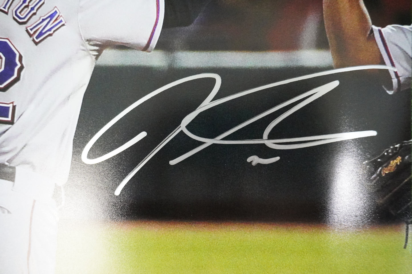 JOSH HAMILTON & MICHAEL YOUNG & IAN KINSLER TEXAS RANGERS SIGNED 16x20 BAS
