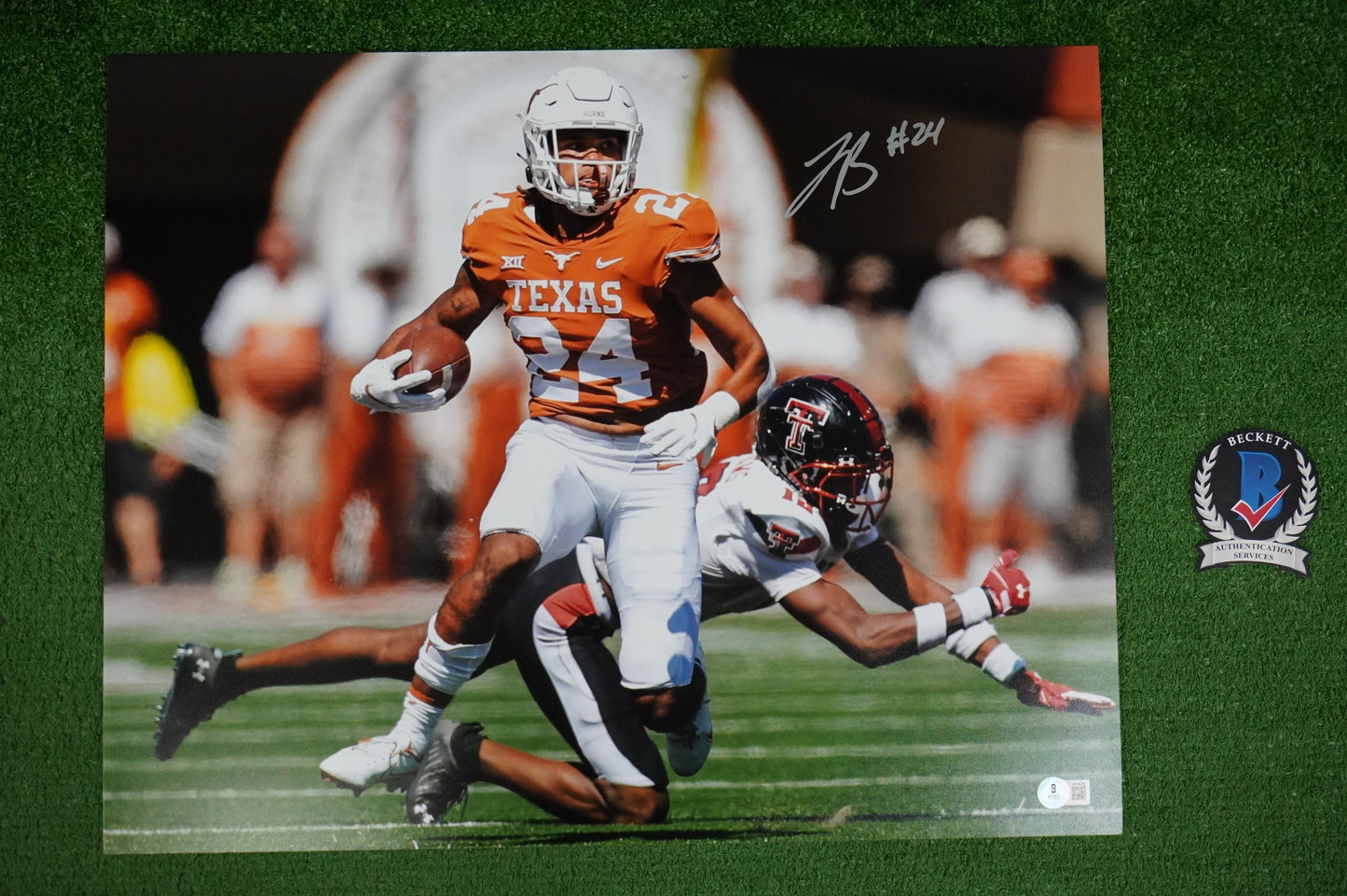 JONATHON BROOKS TEXAS LONGHORNS SIGNED 16x20 Touchdown PHOTO BAS COA