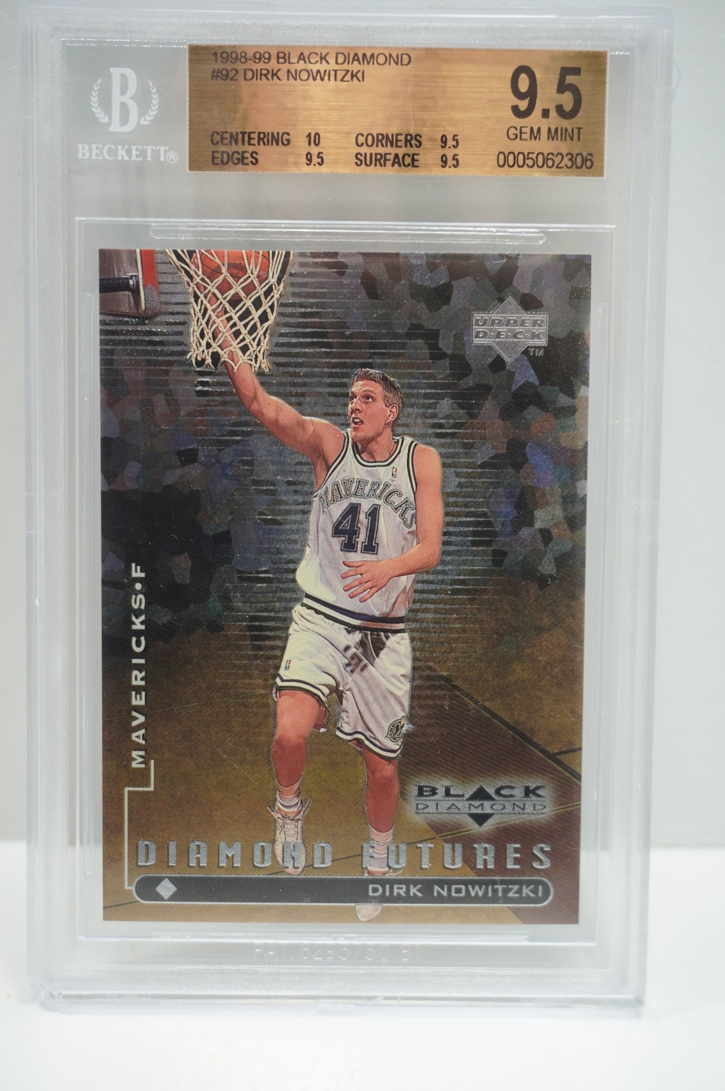1998-99 Black Diamond #92 Dirk Nowitzki BGS 9.5