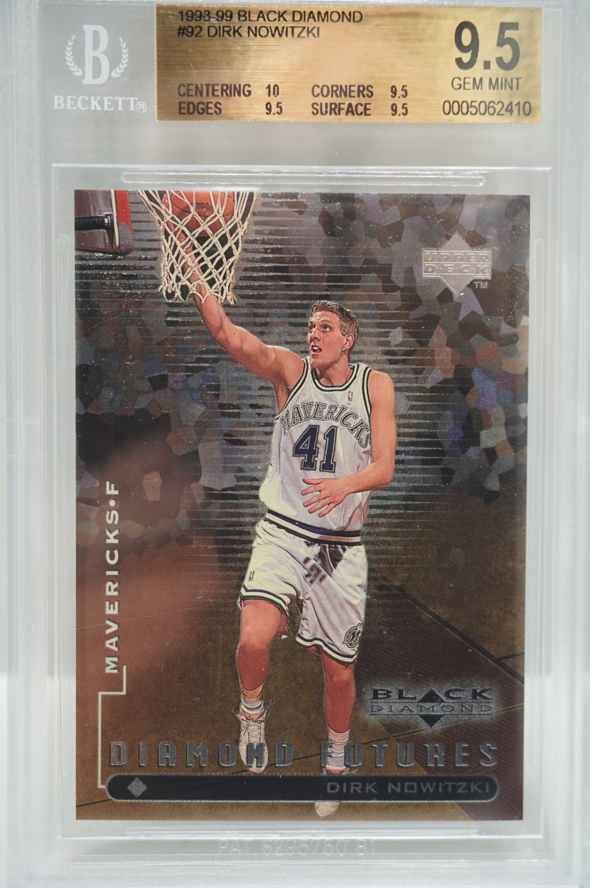 1998-99 Black Diamond #92 Dirk Nowitzki BGS 9.5