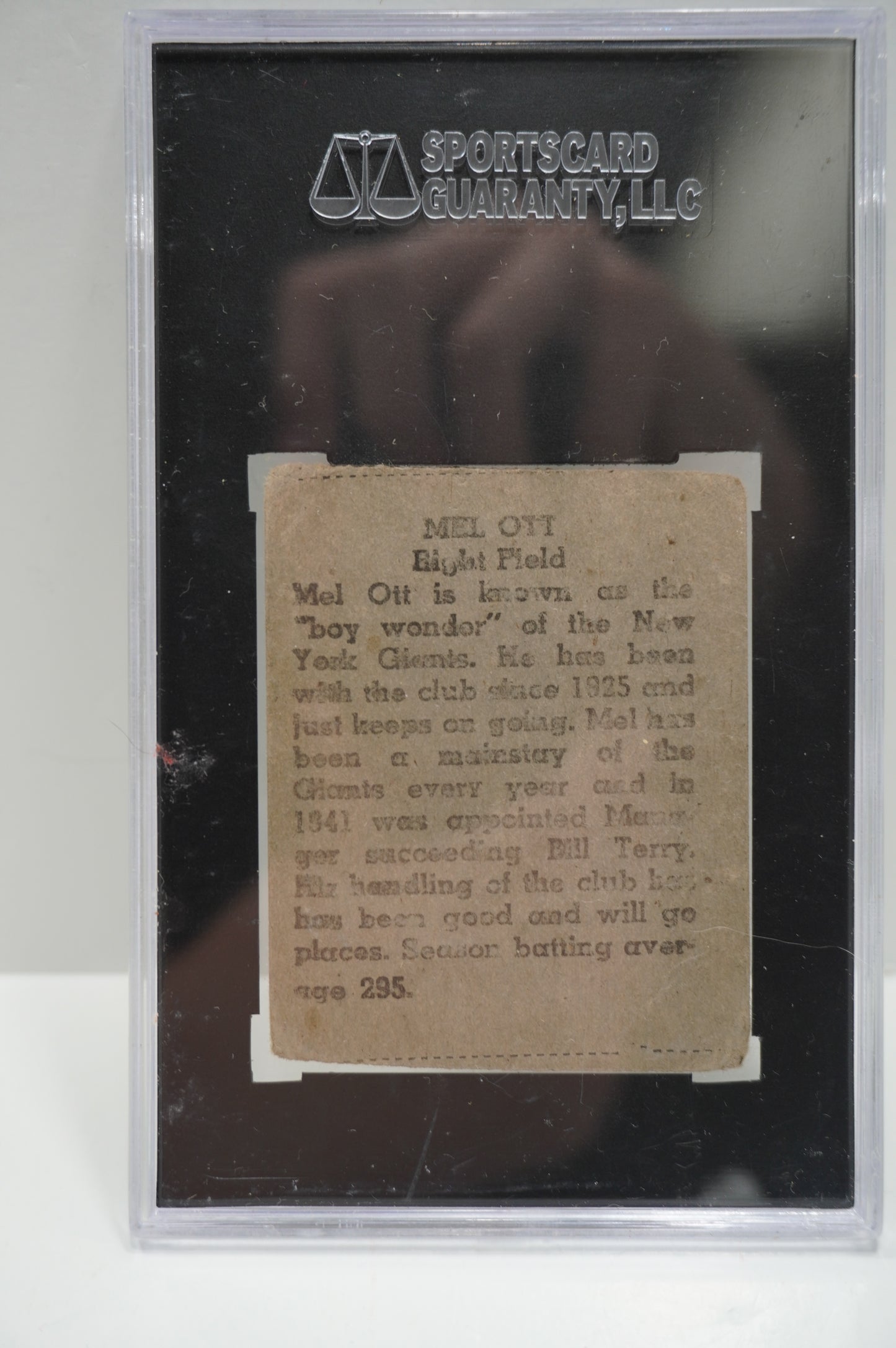 1943 M.P. & CO. R302-1 Mel Ott SGC 1.5