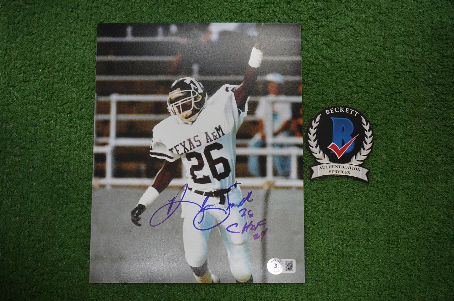 KEVIN SMITH TEXAS A&M AGGIES SIGNED 8x10 PHOTO w/CHOF 24 BAS