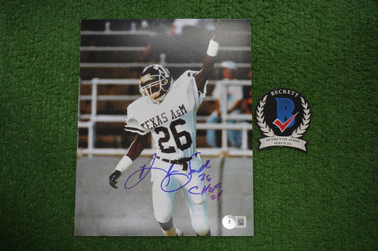 KEVIN SMITH TEXAS A&M AGGIES SIGNED 8x10 PHOTO w/CHOF 24 BAS