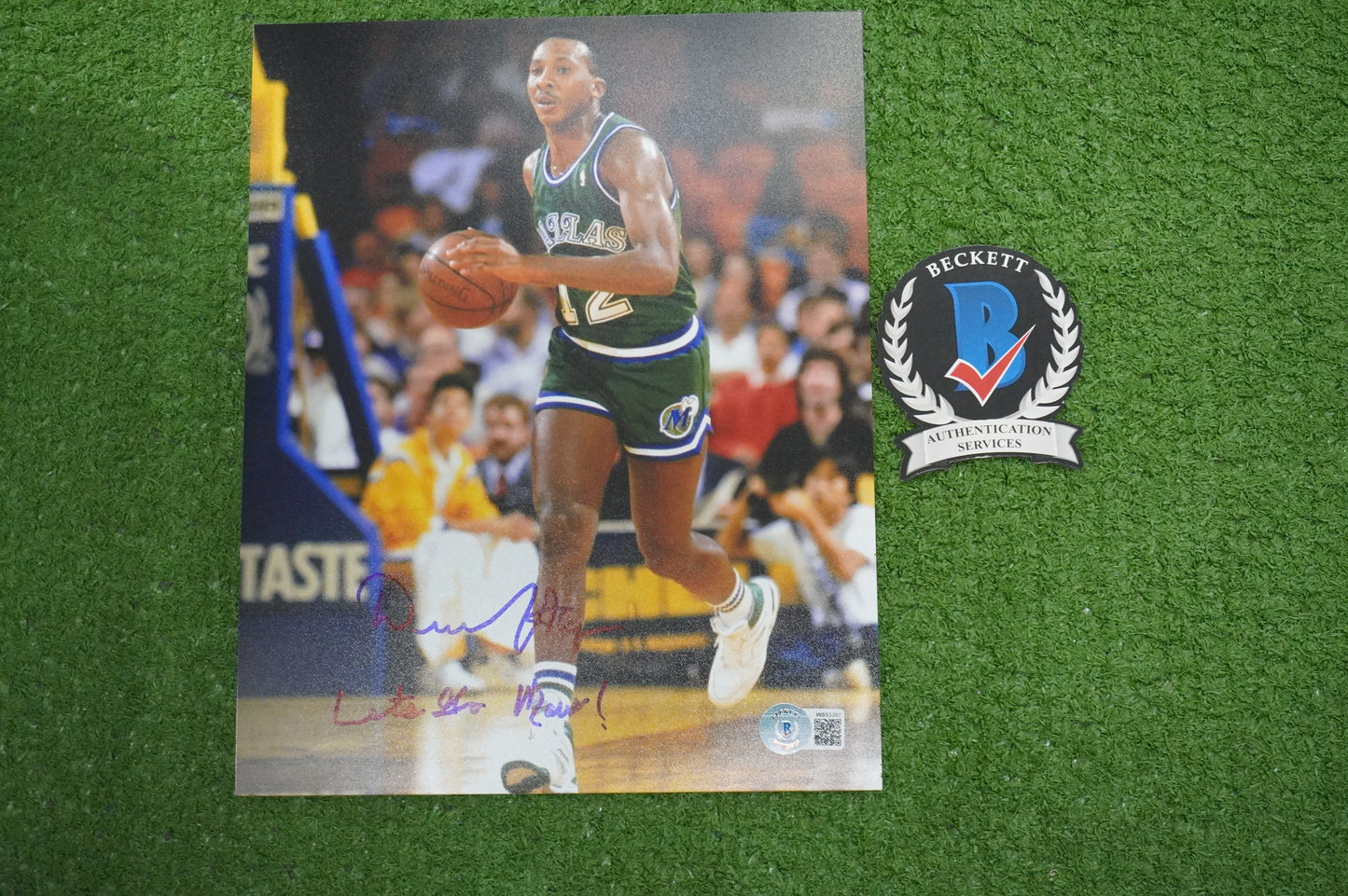 DEREK HARPER DALLAS MAVERICKS MAVS SIGNED 8x10 PHOTO w/INSC GREEN BAS