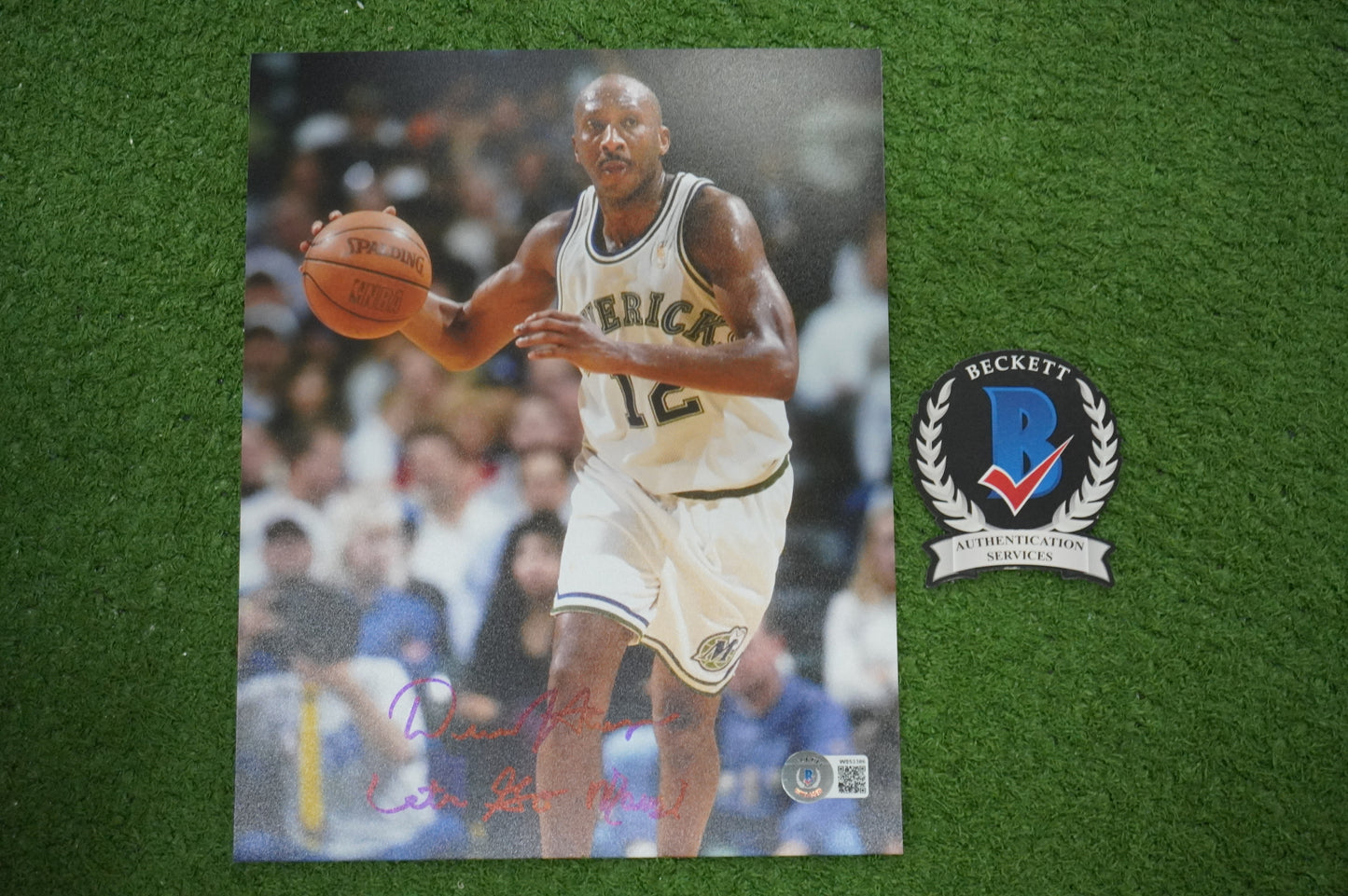 DEREK HARPER DALLAS MAVERICKS MAVS SIGNED 8x10 PHOTO w/INSC Knicks BAS COA