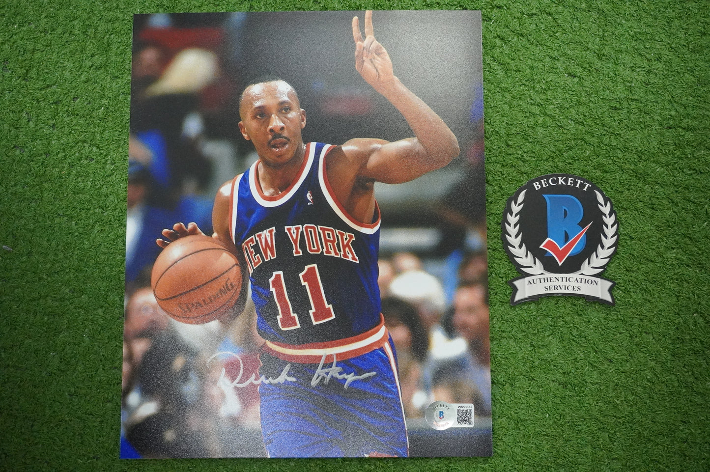 DEREK HARPER Signed 8x10 Photo NEW YORK KNICKS DALLAS MAVERICKS BAS COA