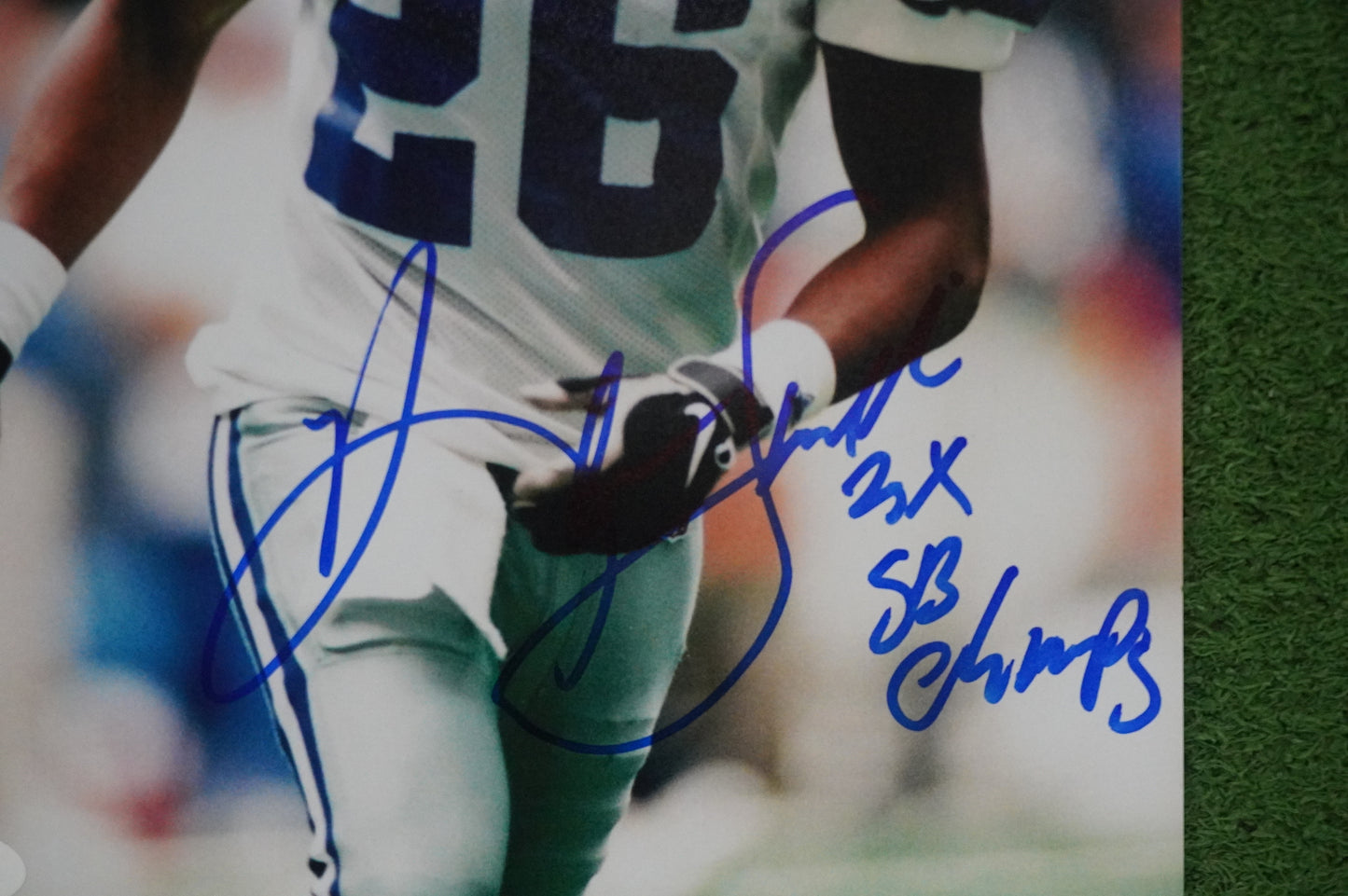 KEVIN SMITH DALLAS COWBOYS SIGNED 8x10 PHOTO with 3X SB CHAMPS JSA COA