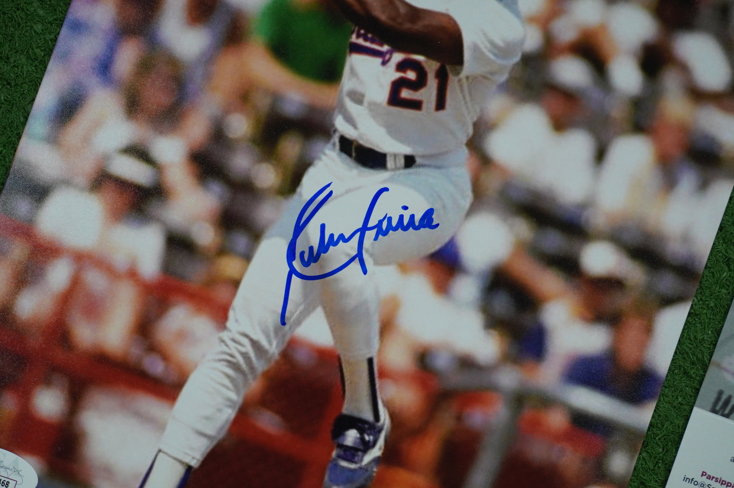 RUBEN SIERRA TEXAS RANGERS SIGNED 8x10 PHOTO Leg Kick JSA COA