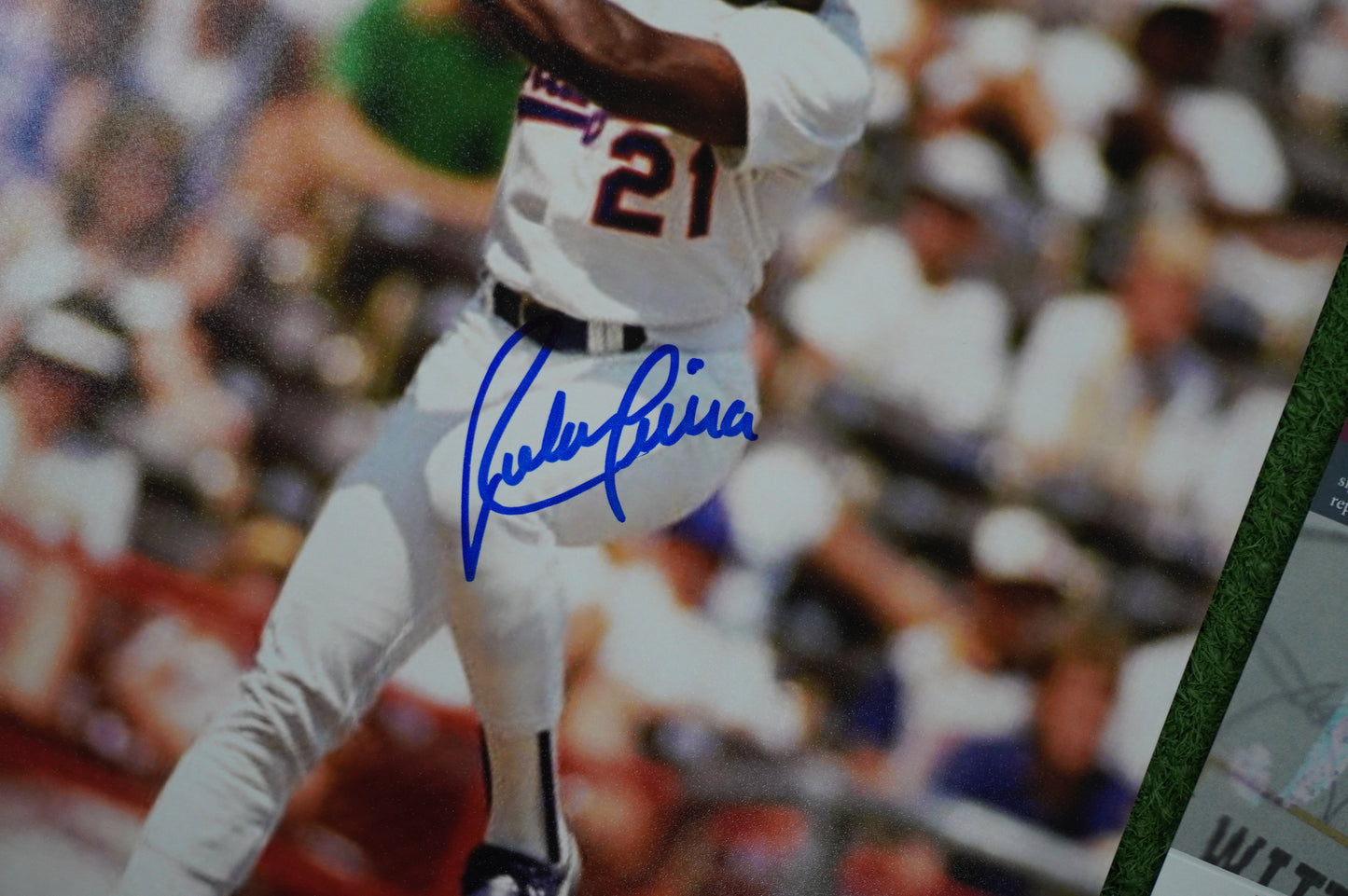 RUBEN SIERRA TEXAS RANGERS SIGNED 8x10 PHOTO Leg Kick JSA COA