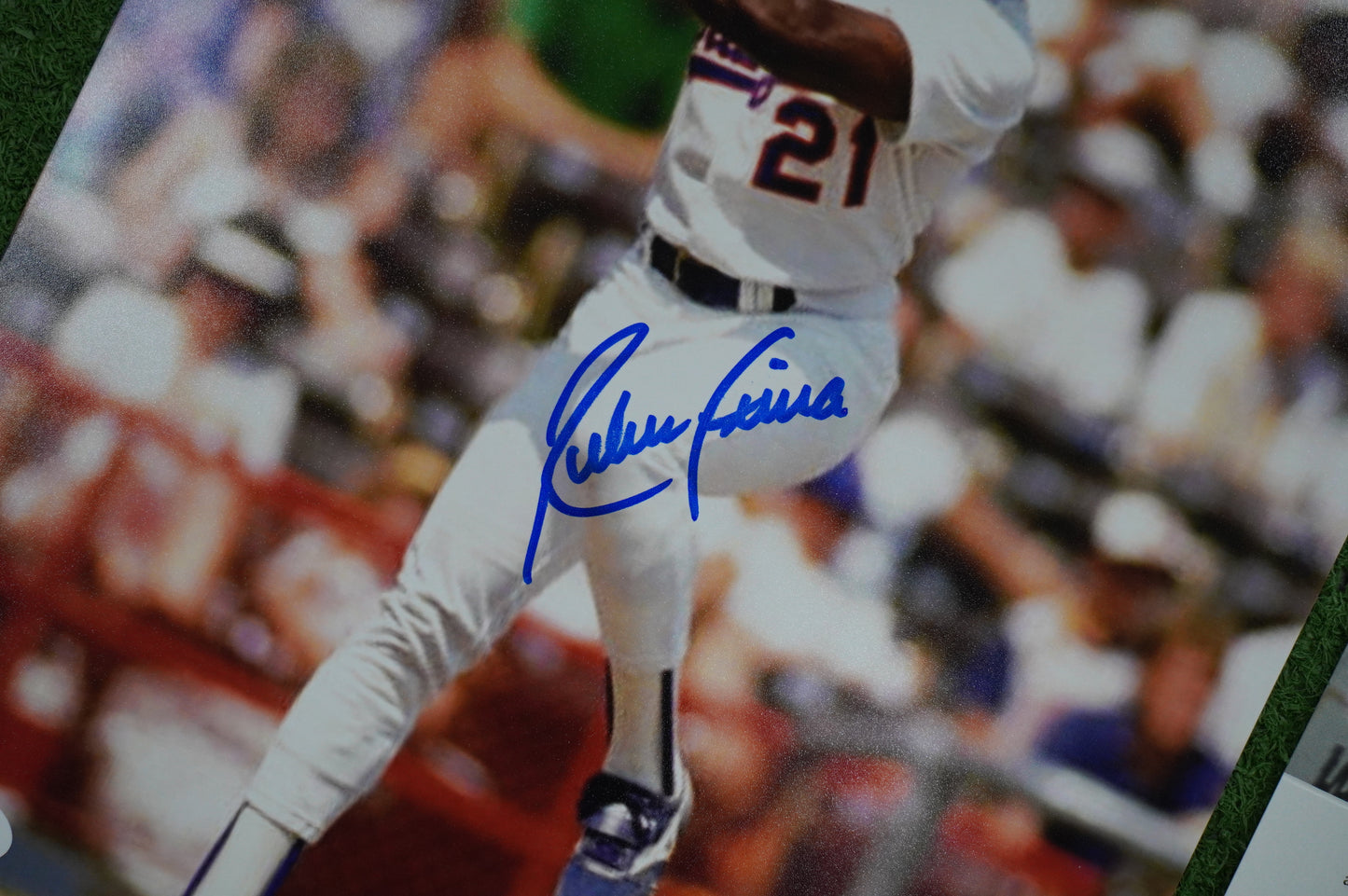 RUBEN SIERRA TEXAS RANGERS SIGNED 8x10 PHOTO Leg Kick JSA COA