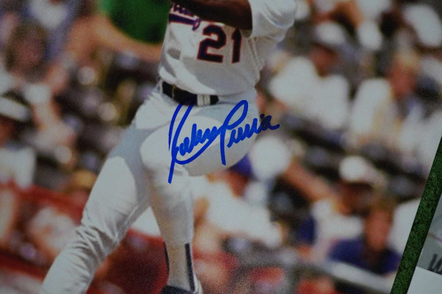 RUBEN SIERRA TEXAS RANGERS SIGNED 8x10 PHOTO Leg Kick JSA COA