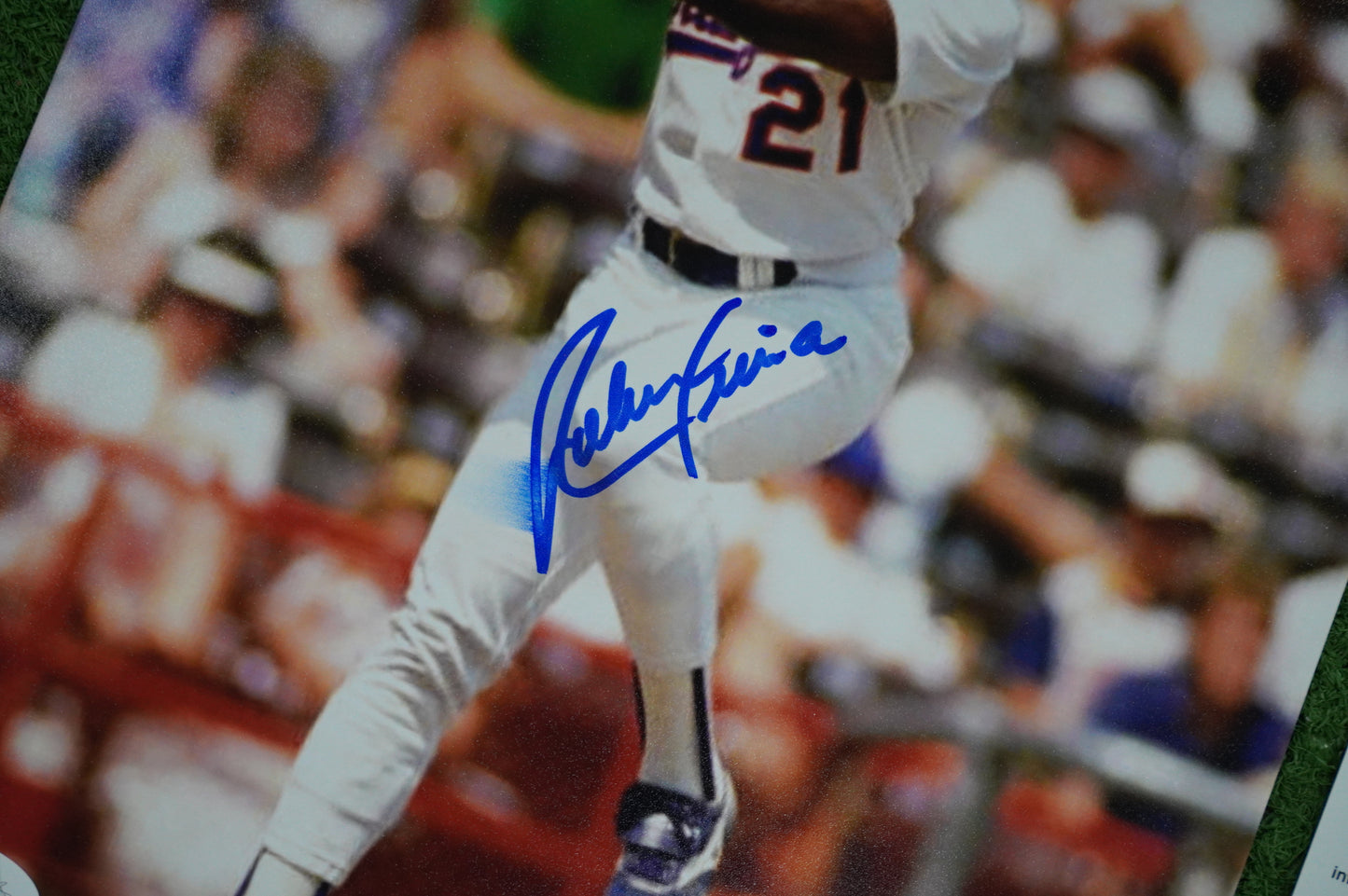 RUBEN SIERRA TEXAS RANGERS SIGNED 8x10 PHOTO Leg Kick JSA COA