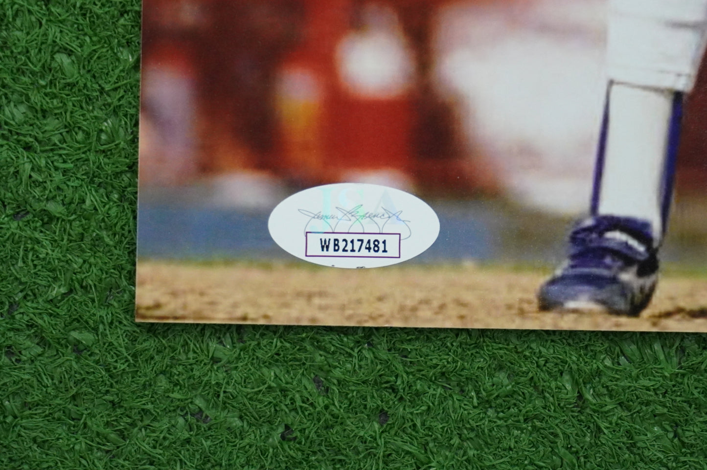 RUBEN SIERRA TEXAS RANGERS SIGNED 8x10 PHOTO Leg Kick JSA COA