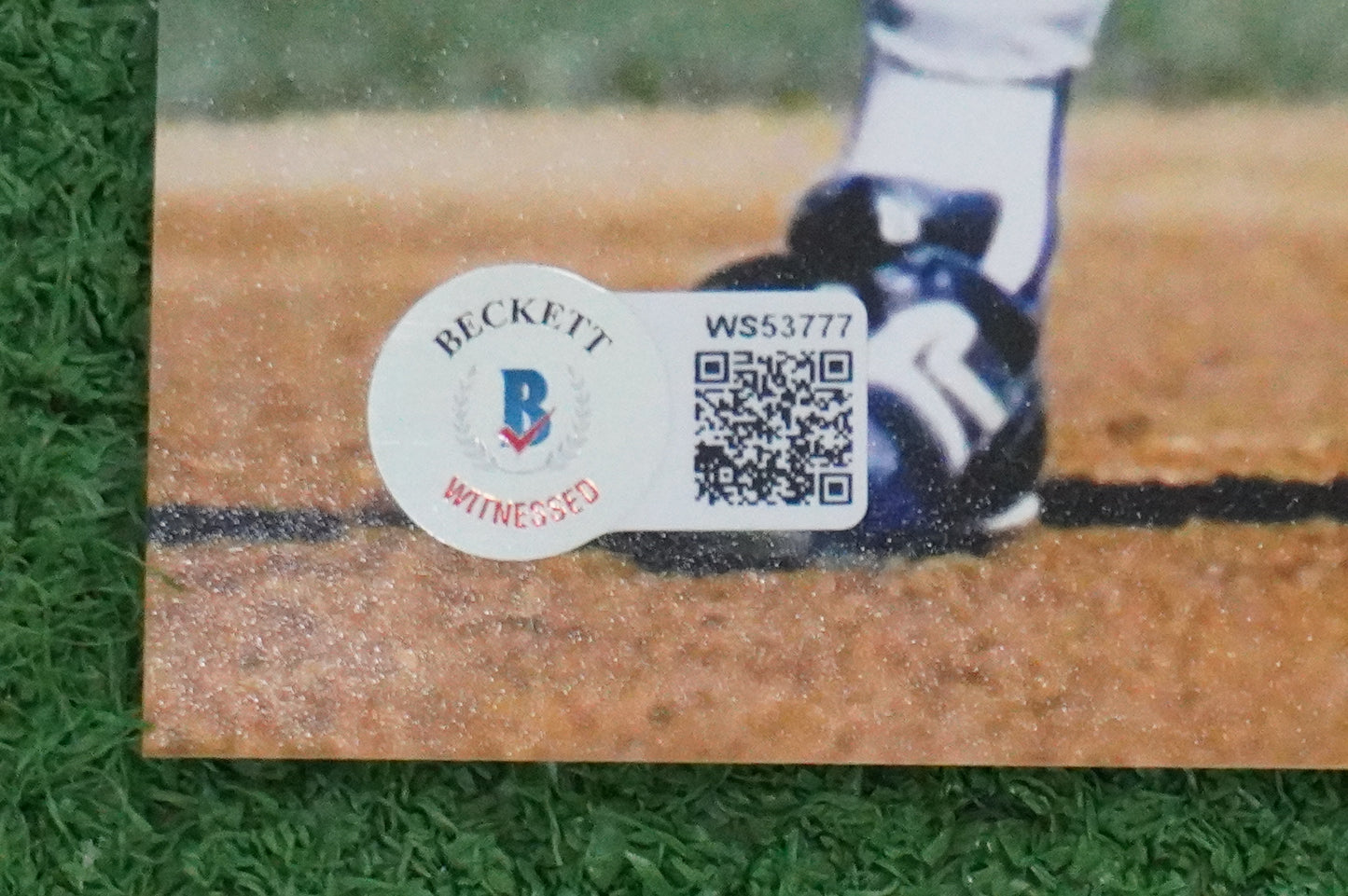 KELLY GRUBER Signed 8x10 Photo TORONTO BLUE JAYS w/"92 W.S Champs" BAS COA