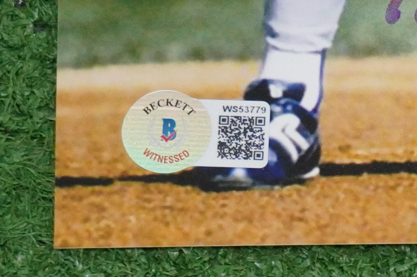 KELLY GRUBER Signed 8x10 Photo TORONTO BLUE JAYS w/"92 W.S Champs" BAS COA