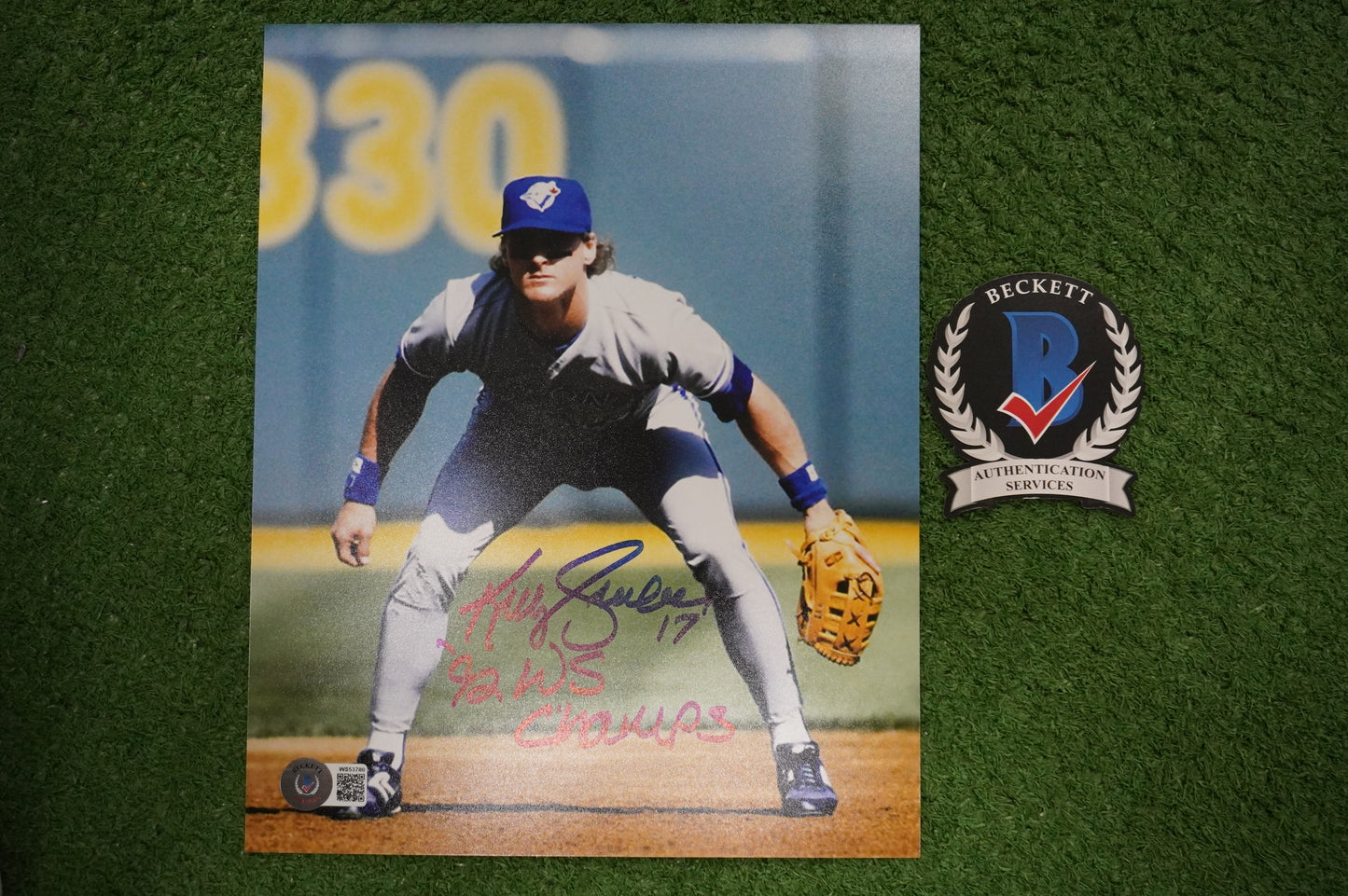 KELLY GRUBER Signed 8x10 Photo TORONTO BLUE JAYS w/"92 W.S Champs" BAS COA