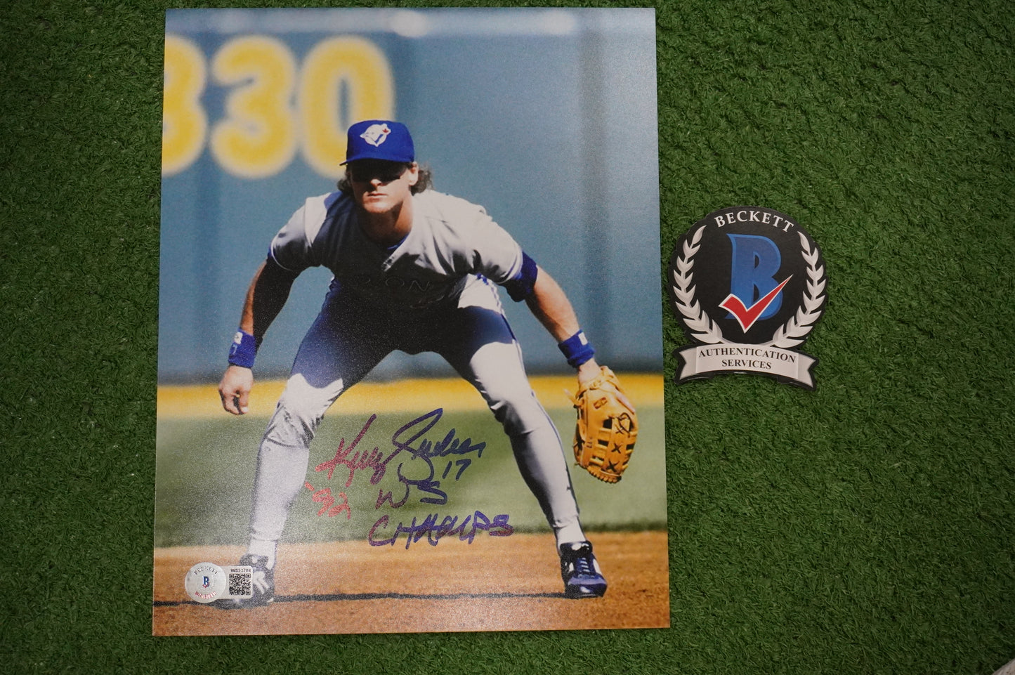 KELLY GRUBER Signed 8x10 Photo TORONTO BLUE JAYS w/"92 W.S Champs" BAS COA